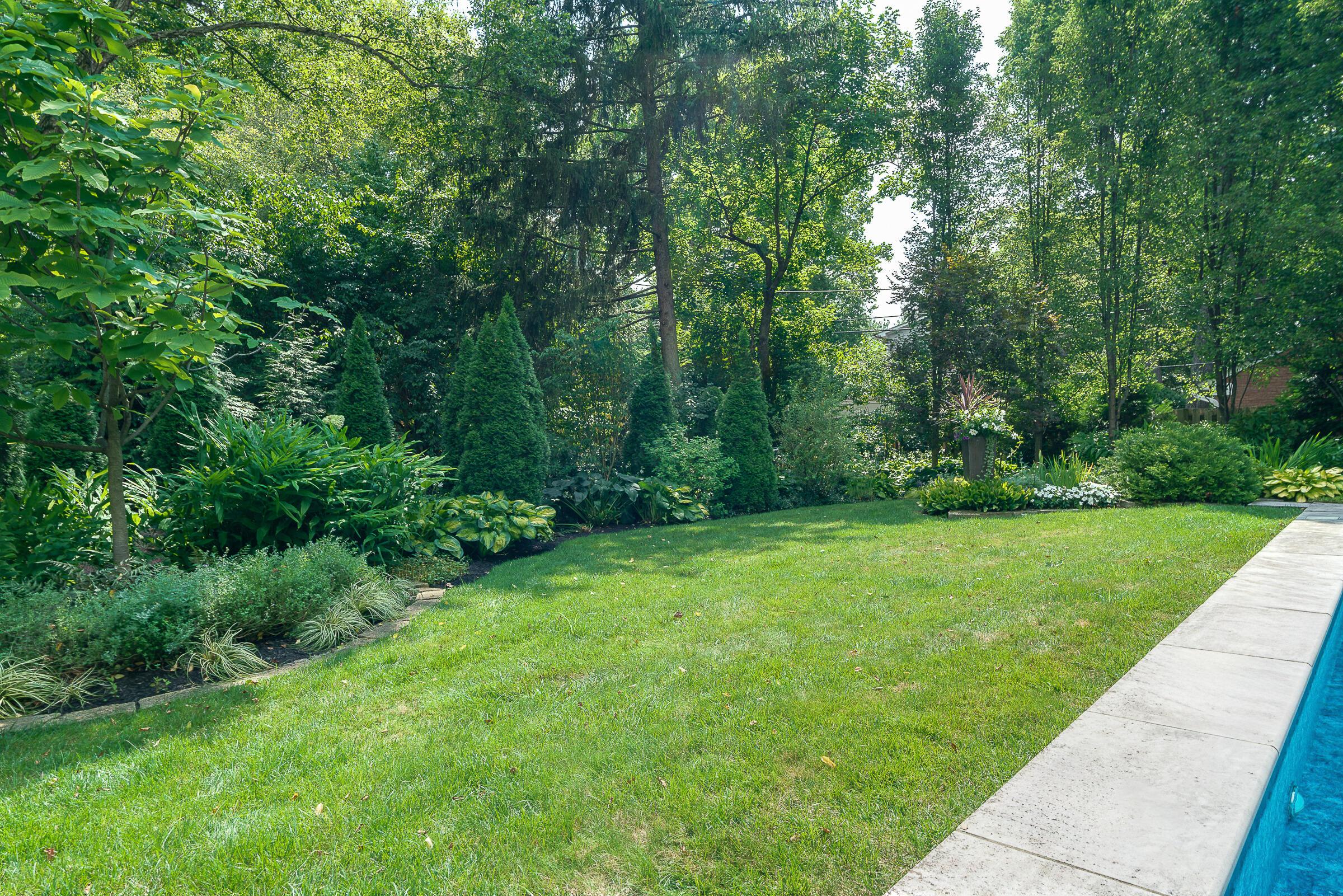 271 N Columbia Avenue