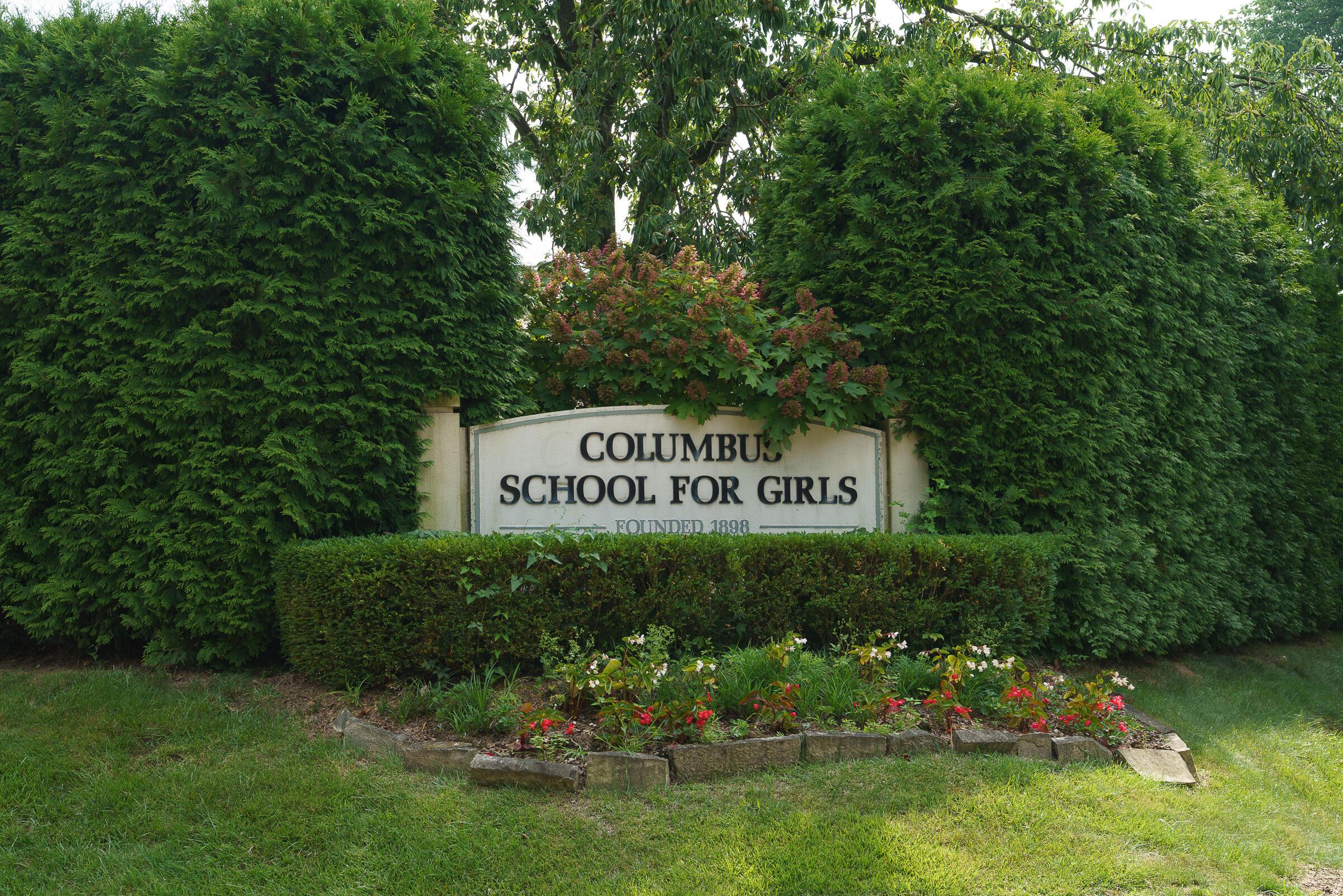 271 N Columbia Avenue