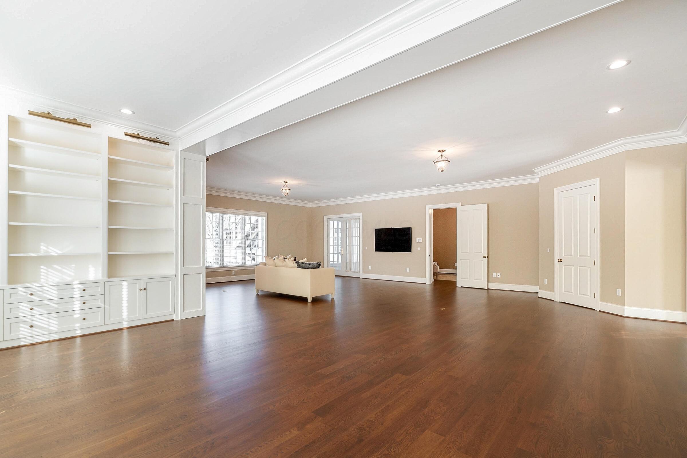 780 Home Road