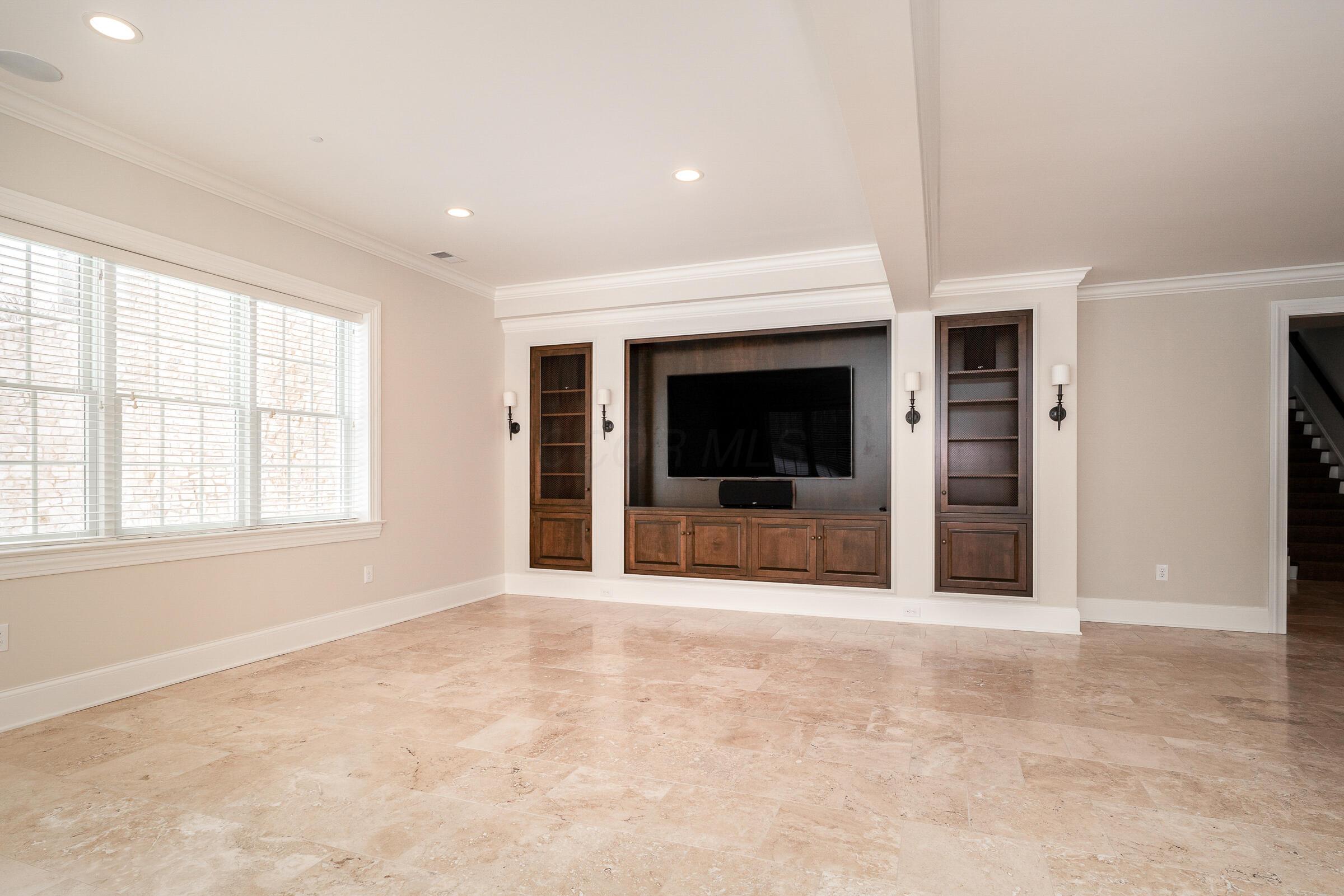 780 Home Road