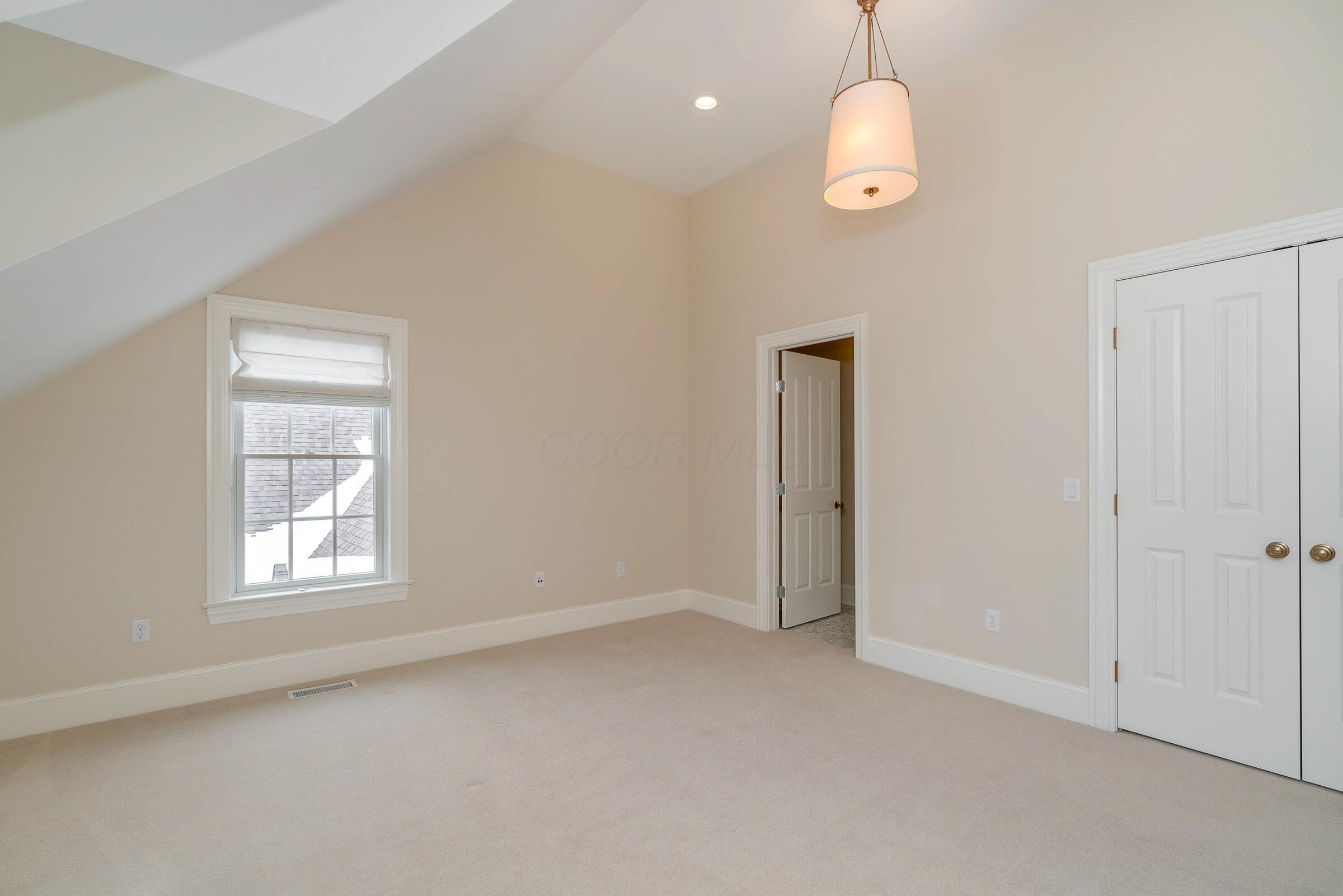 780 Home Road