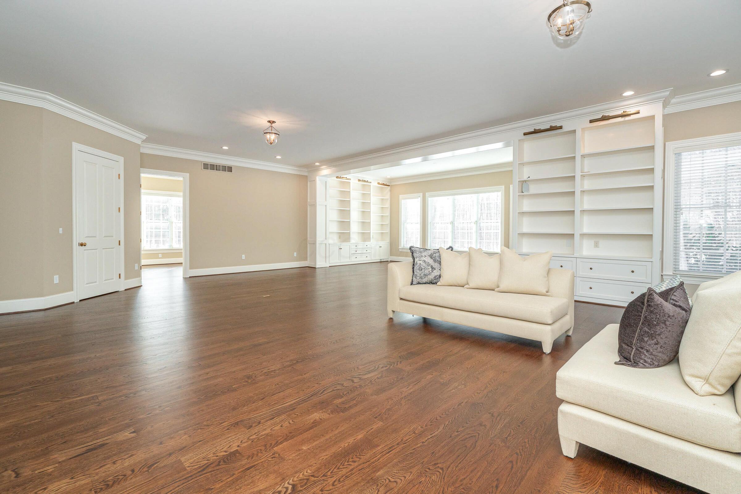 780 Home Road