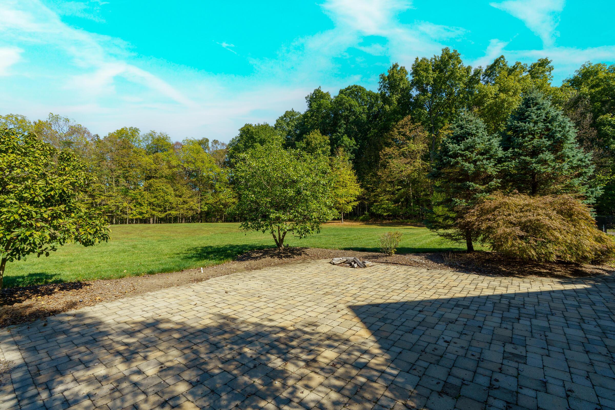 780 Home Road