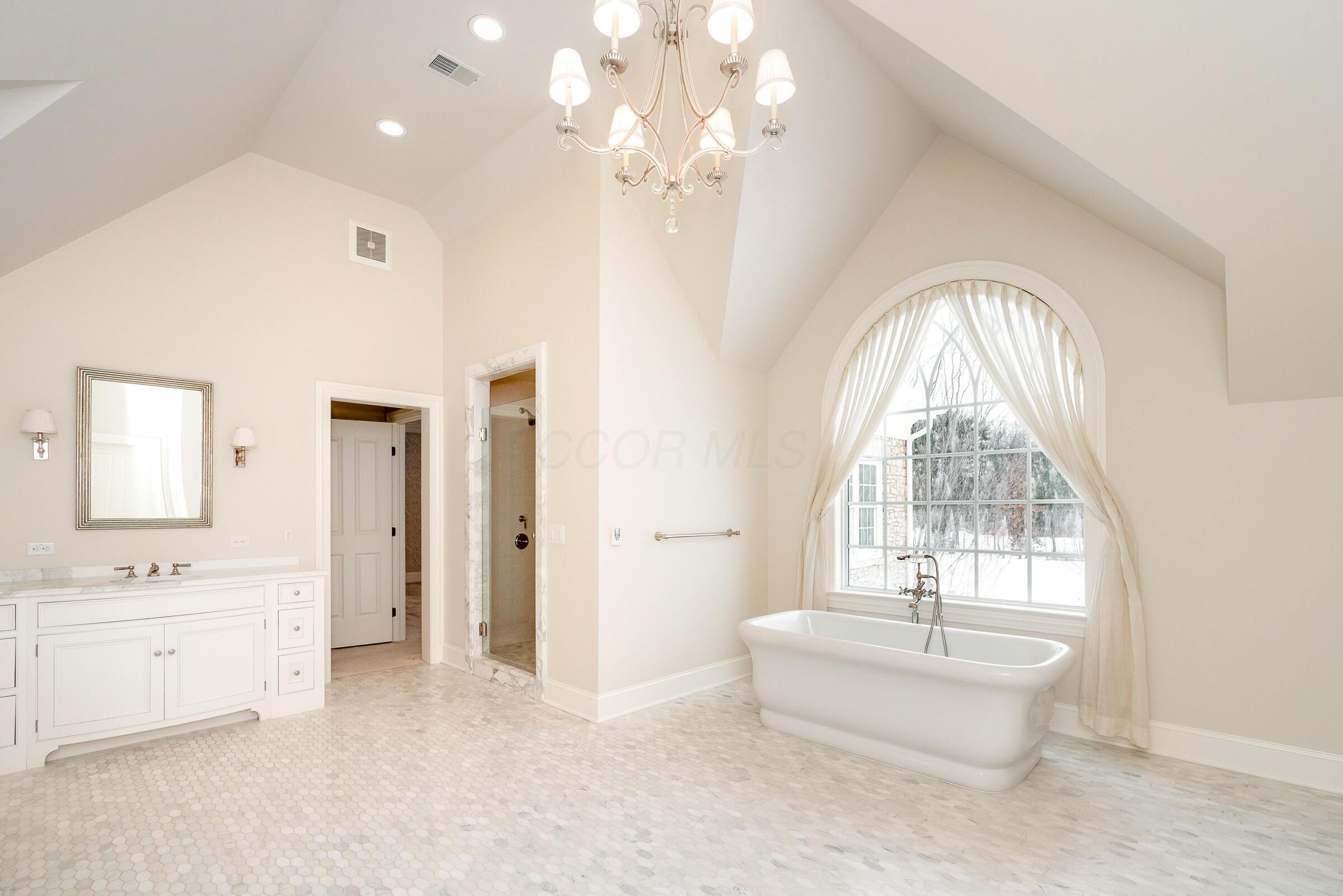 780 Home Road