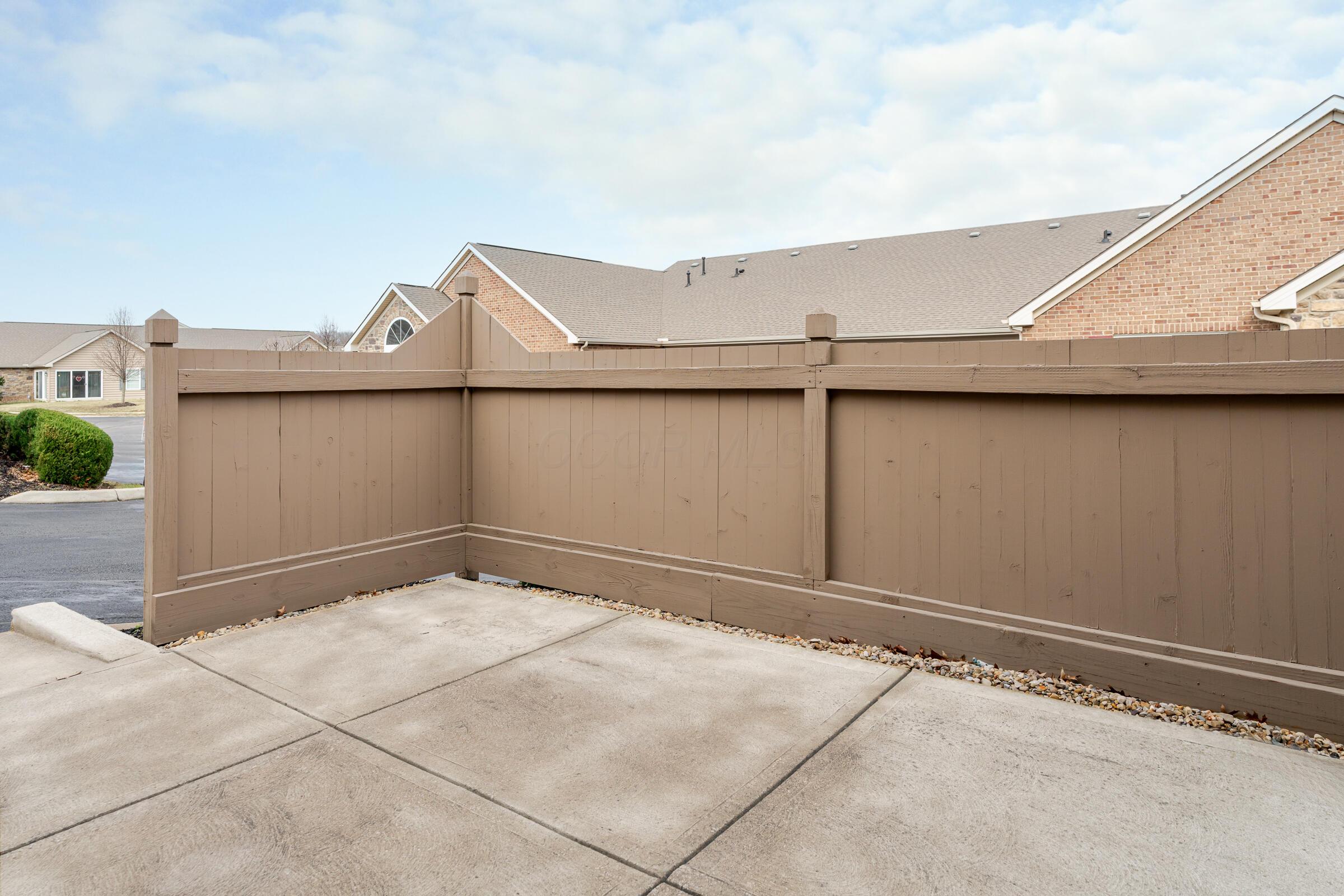 5696 Asherton Woods Drive