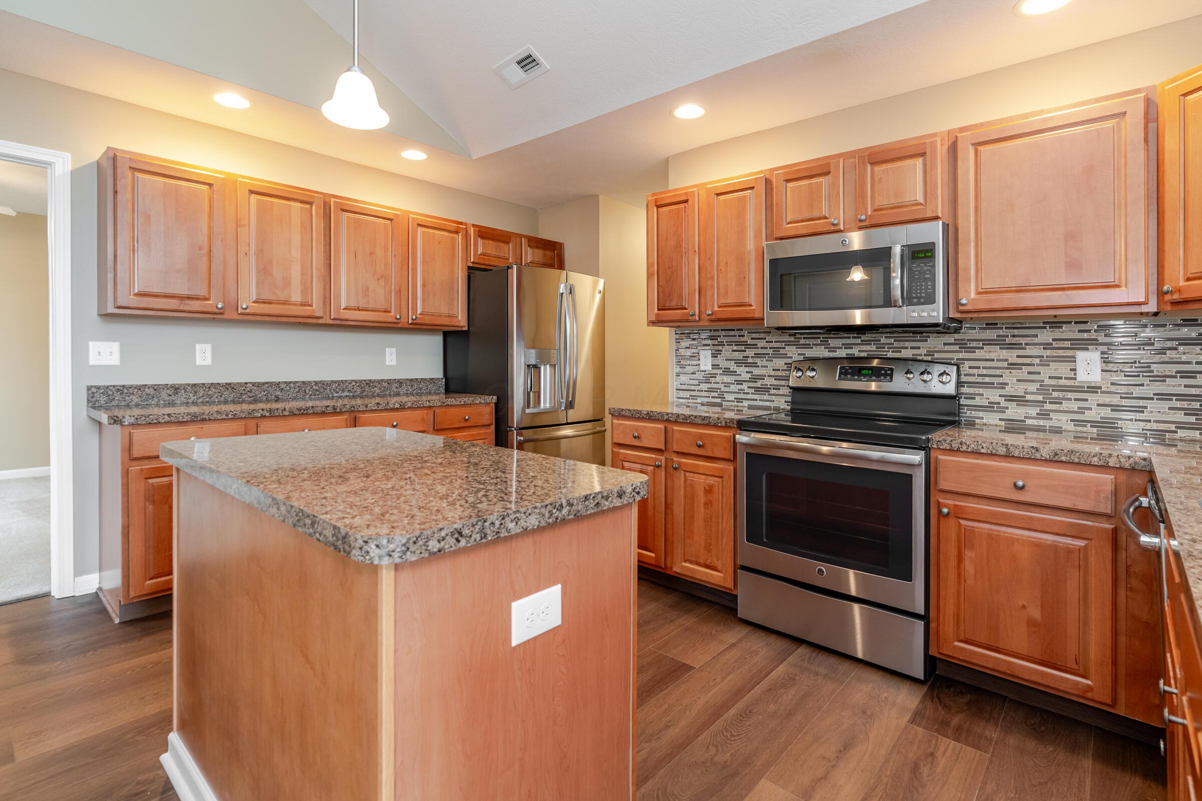 5696 Asherton Woods Drive