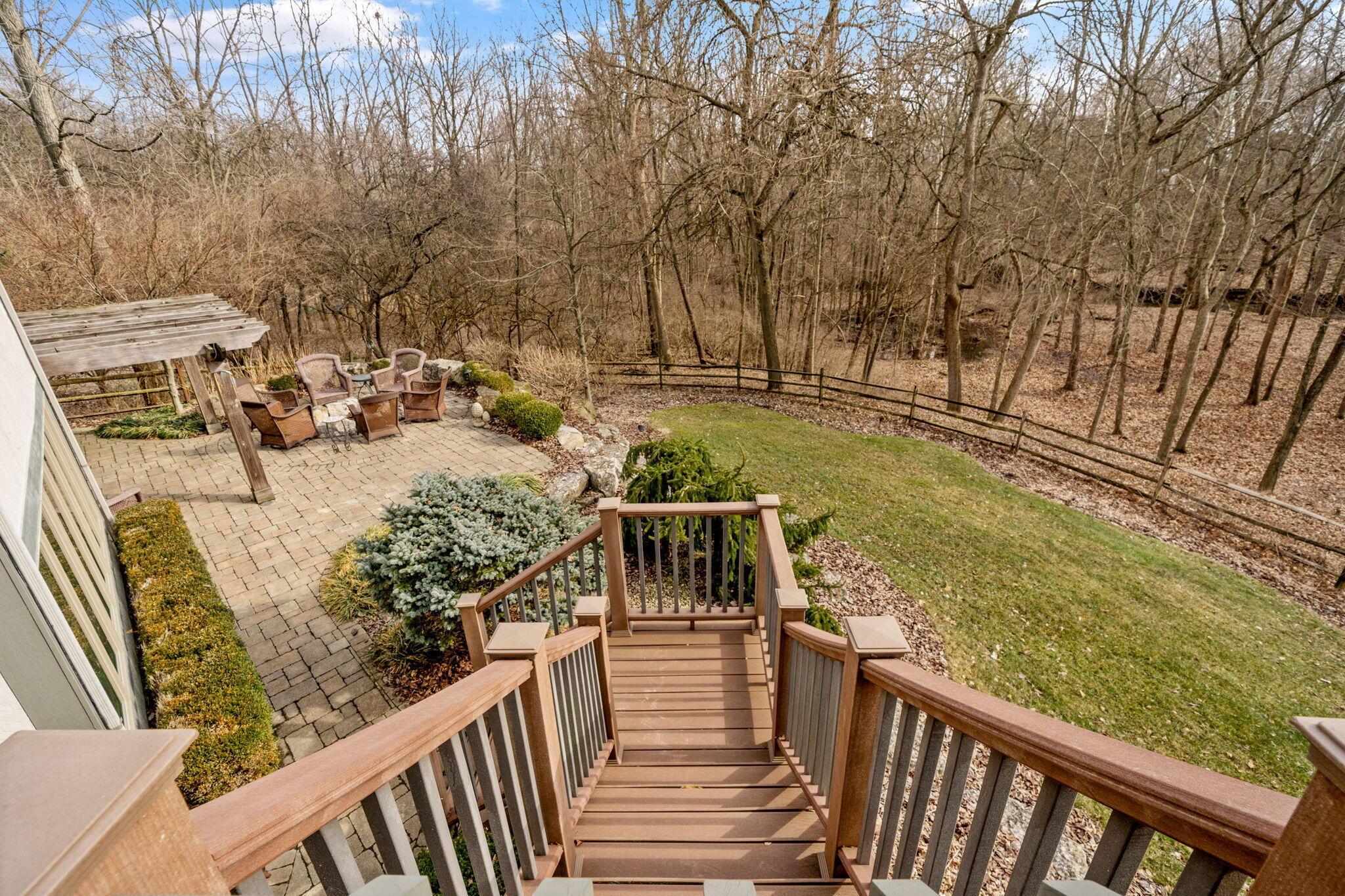 6637 Lakeside Circle E