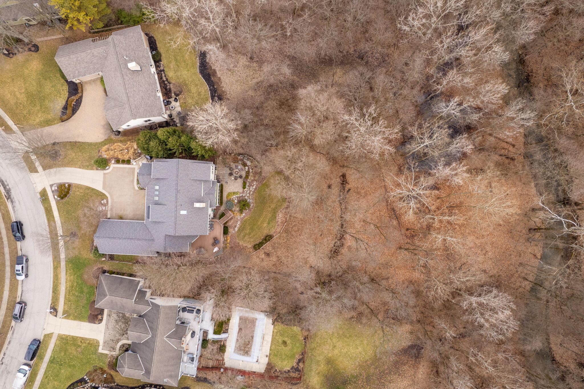 6637 Lakeside Circle E