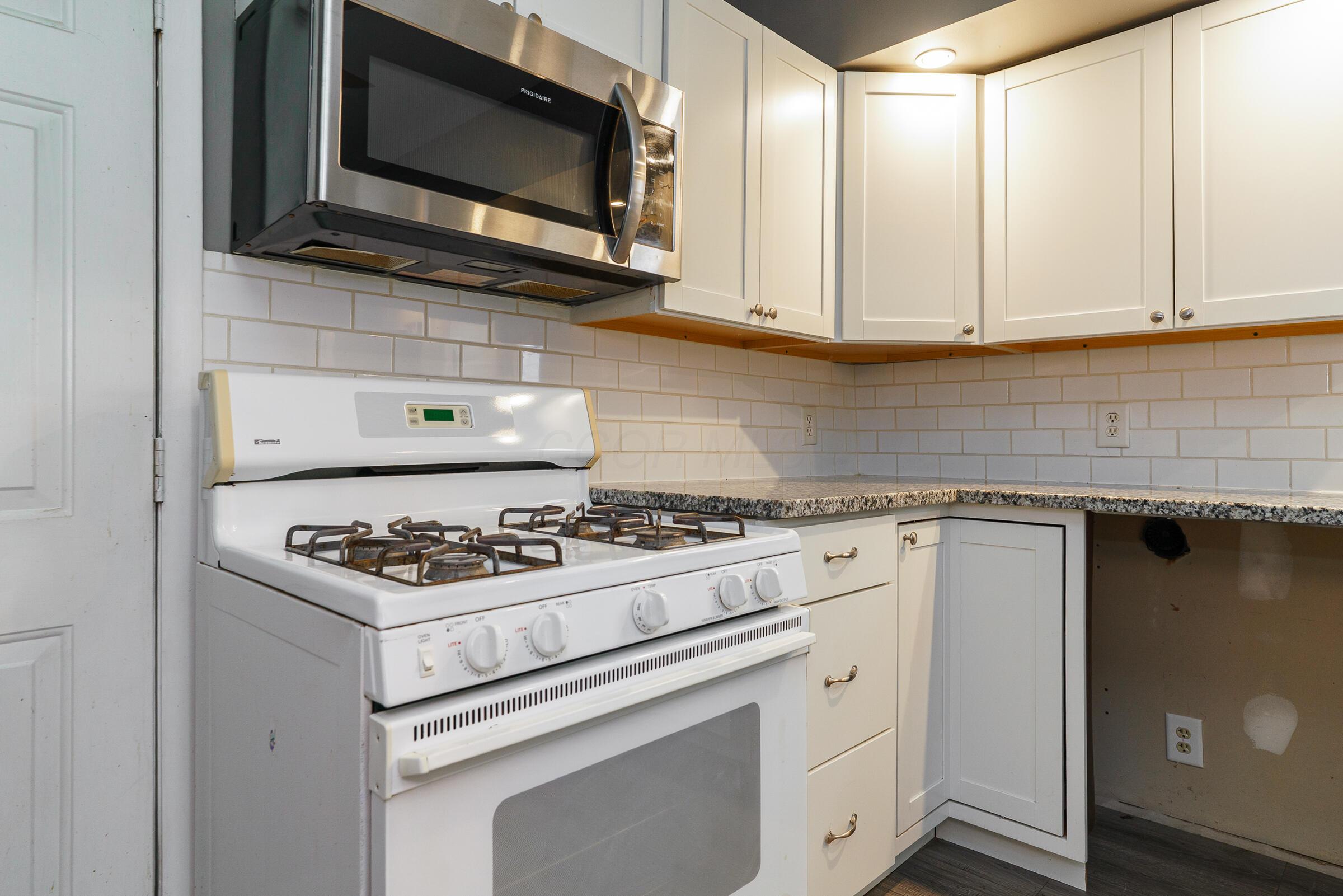 550-552 E Beck Street