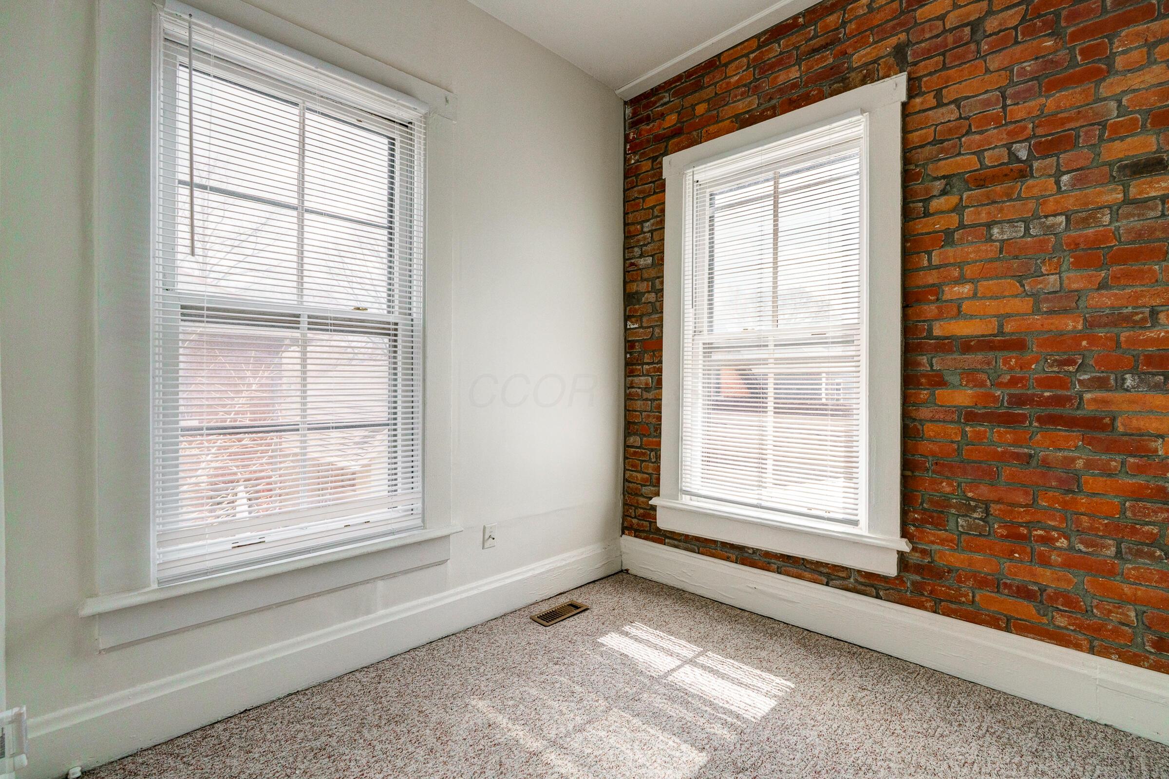 145 E Columbus Street