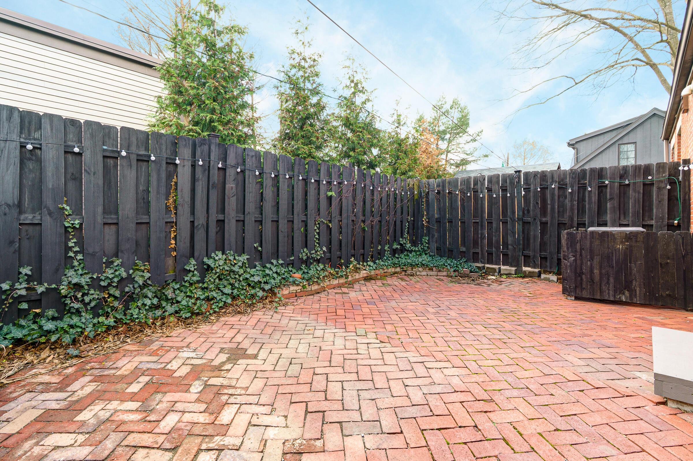 145 E Columbus Street