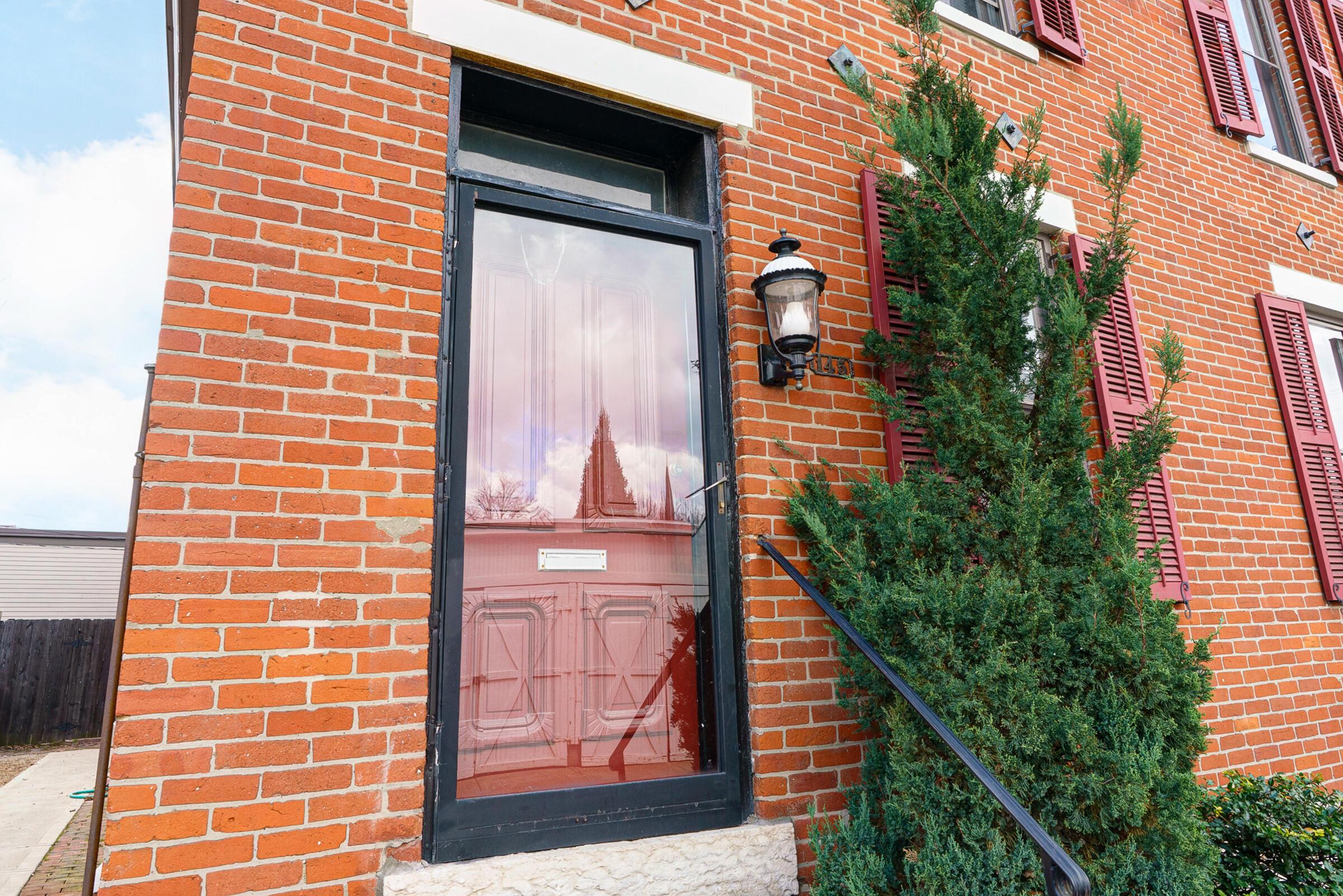 145 E Columbus Street