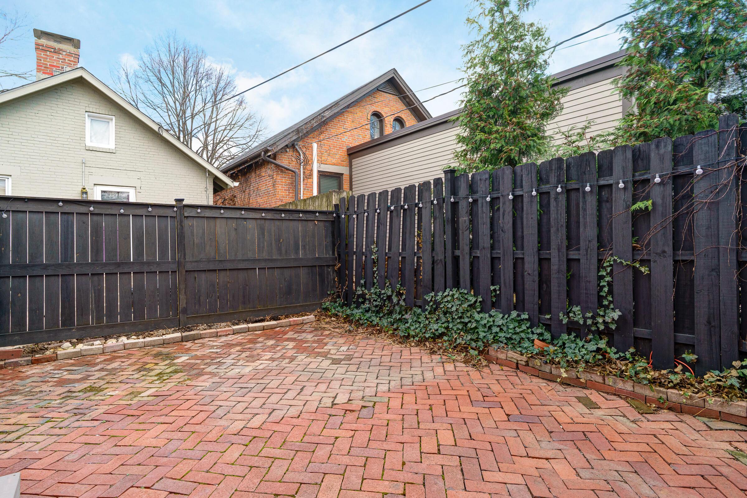 145 E Columbus Street