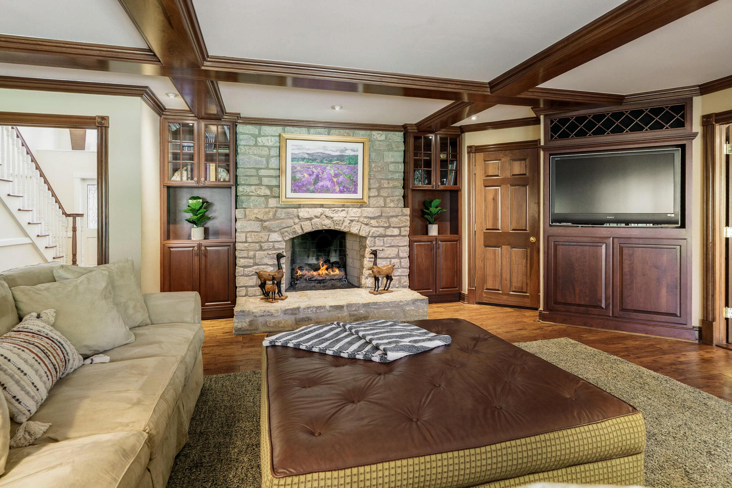 6500 Plesenton Drive