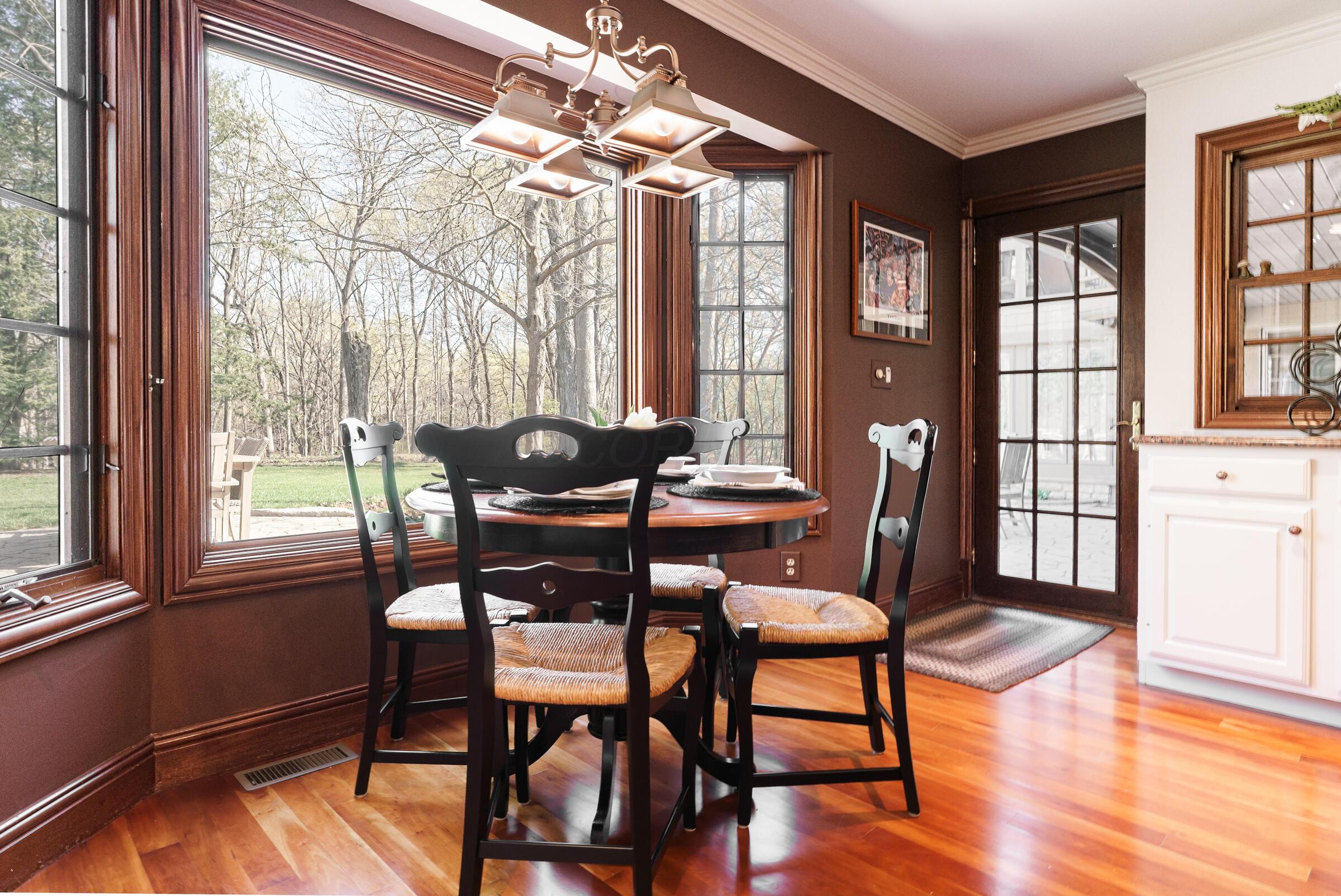 6500 Plesenton Drive