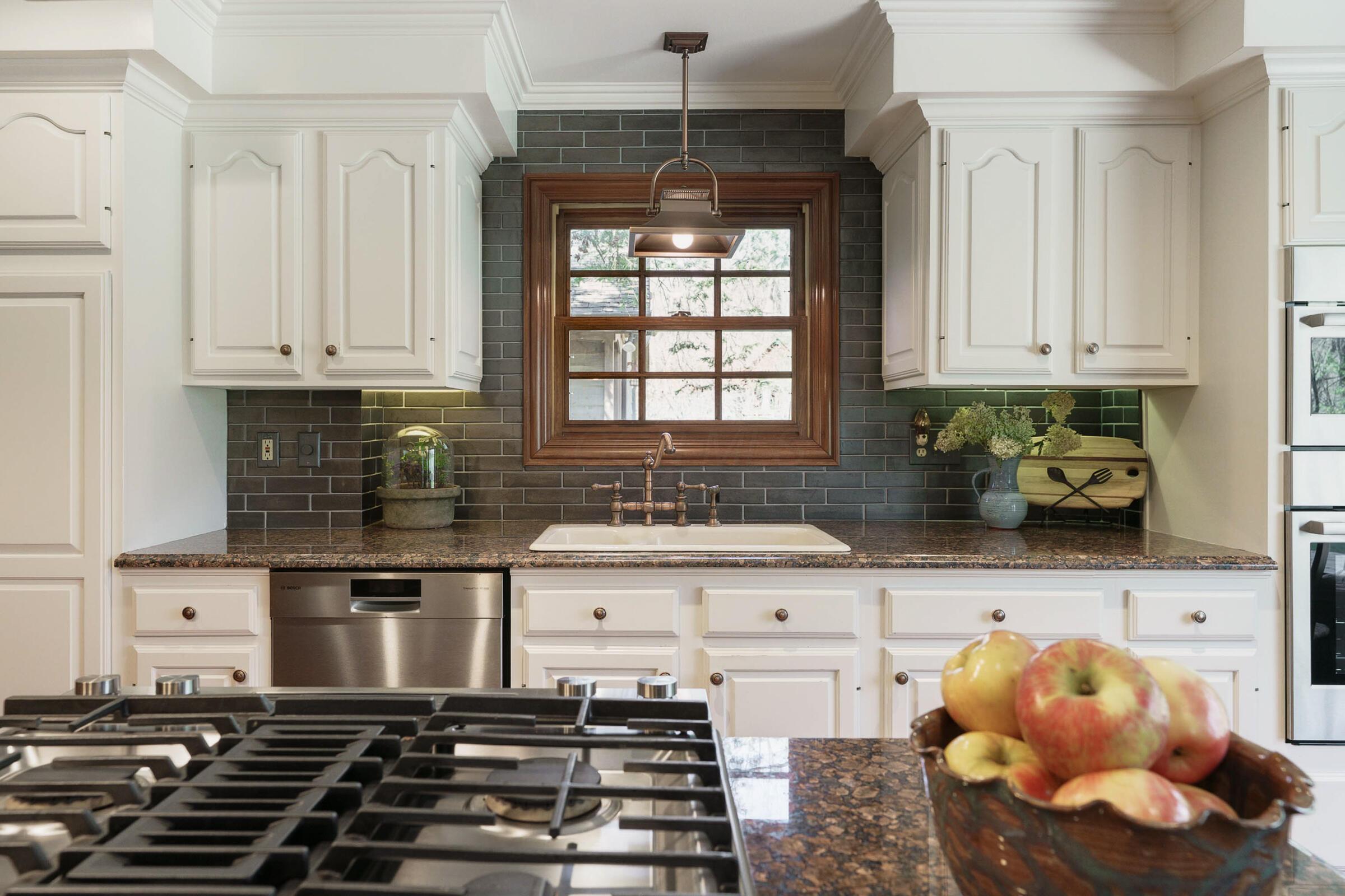 6500 Plesenton Drive