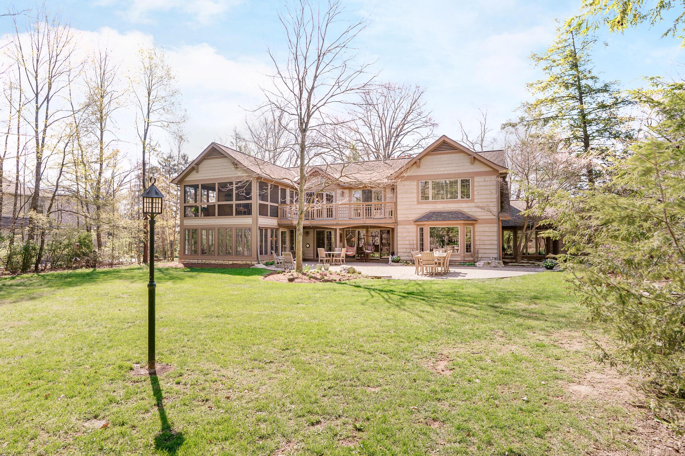 6500 Plesenton Drive