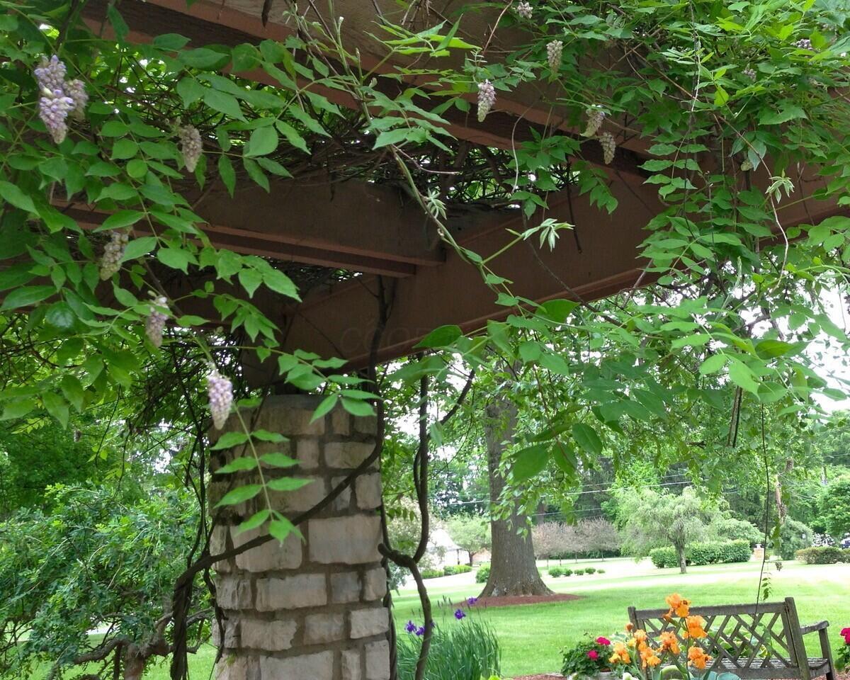 6500 Plesenton Drive