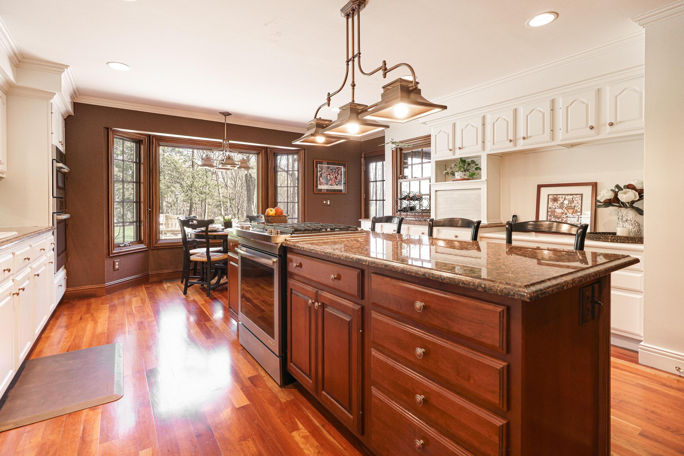 6500 Plesenton Drive