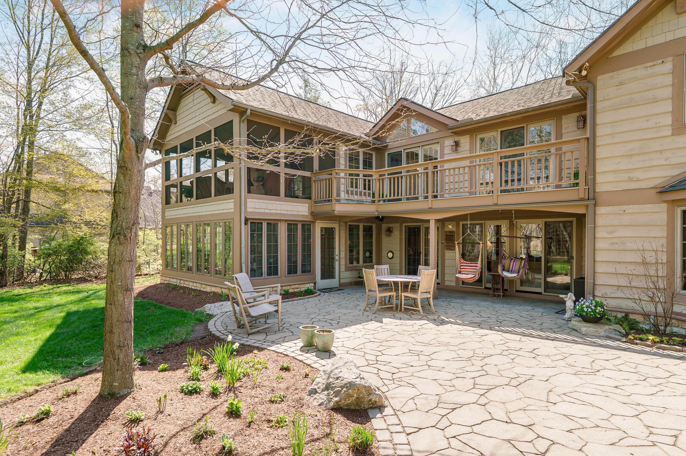 6500 Plesenton Drive