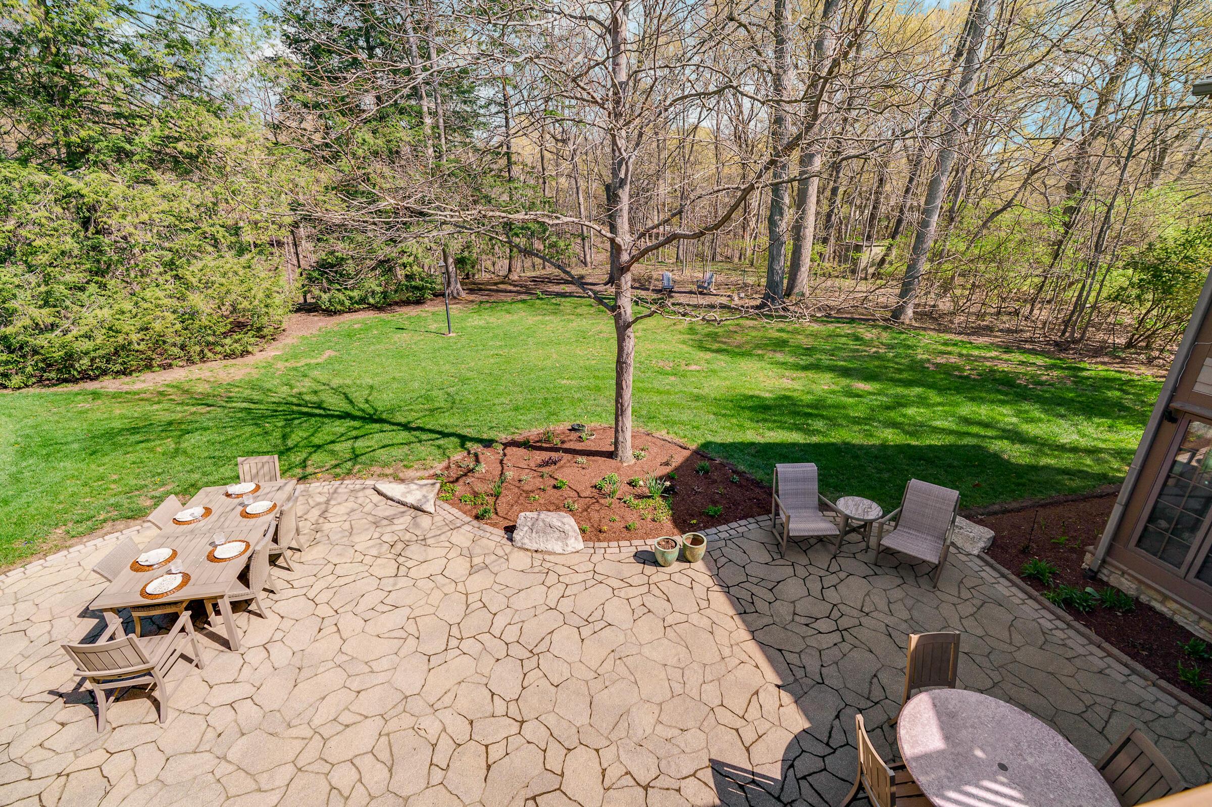 6500 Plesenton Drive