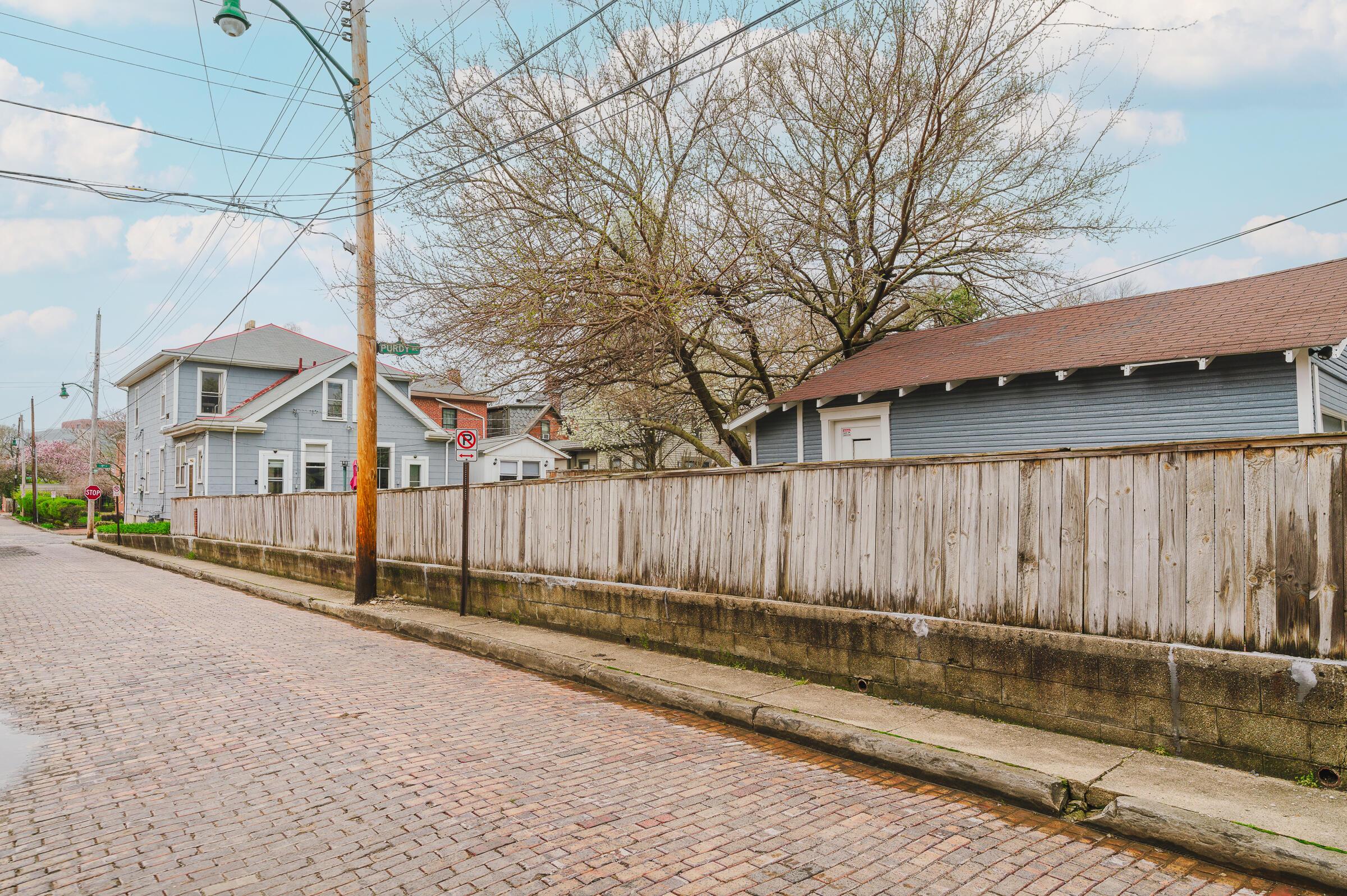 738-740 S 5th Street