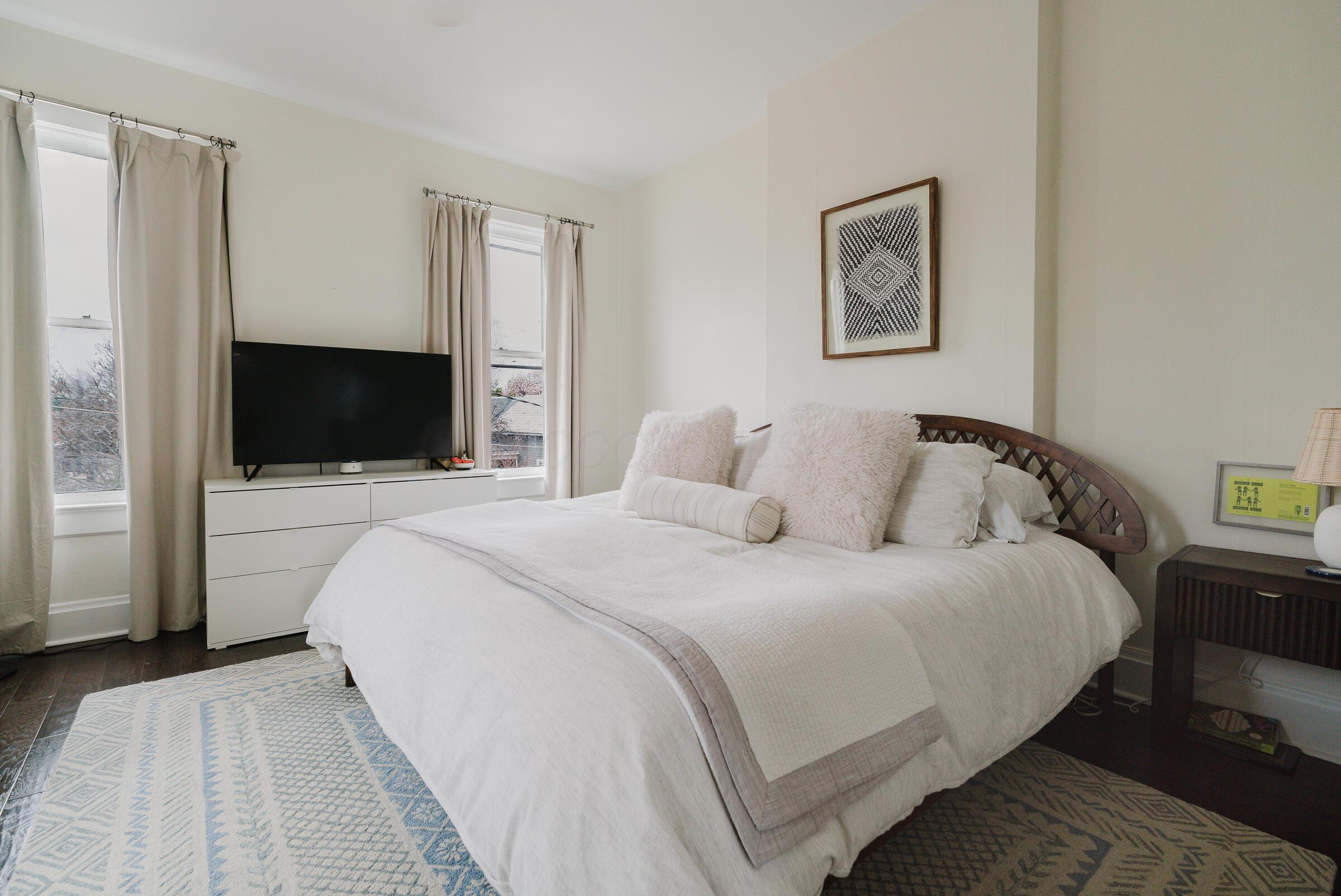 738-740 S 5th Street