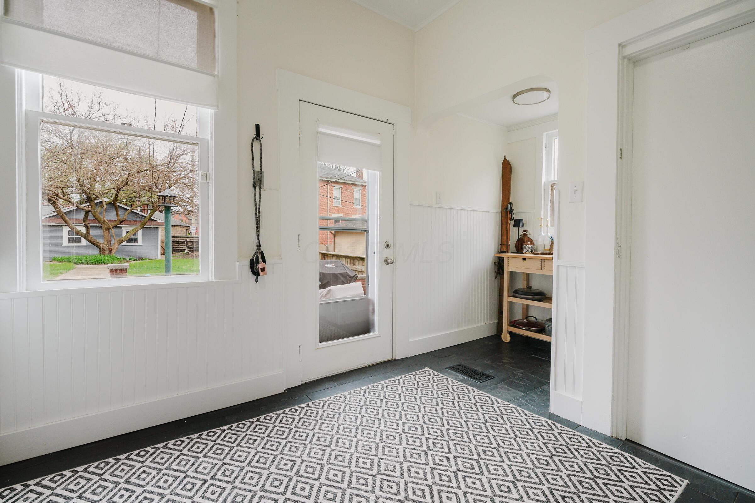 738-740 S 5th Street