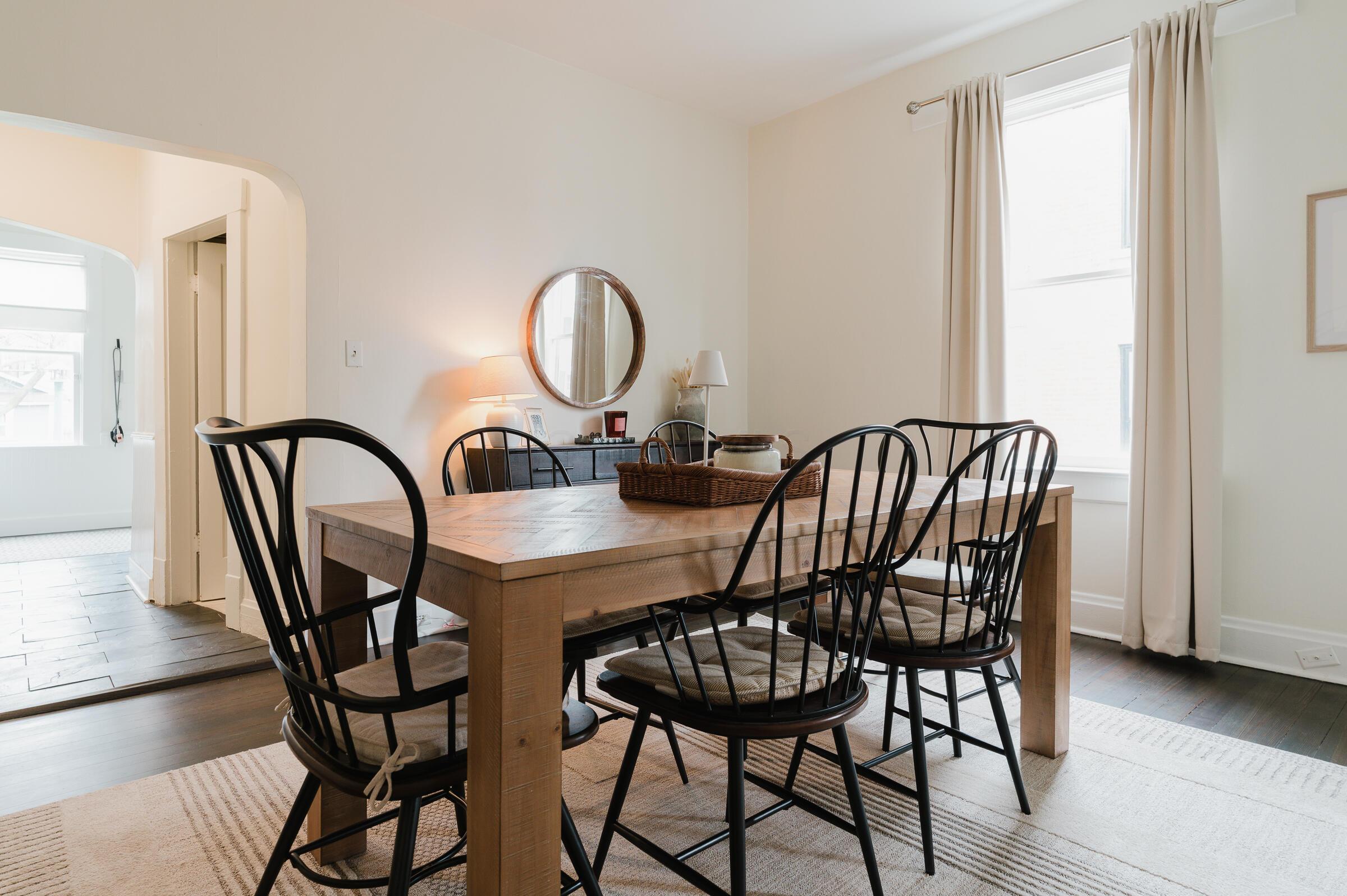 738-740 S 5th Street