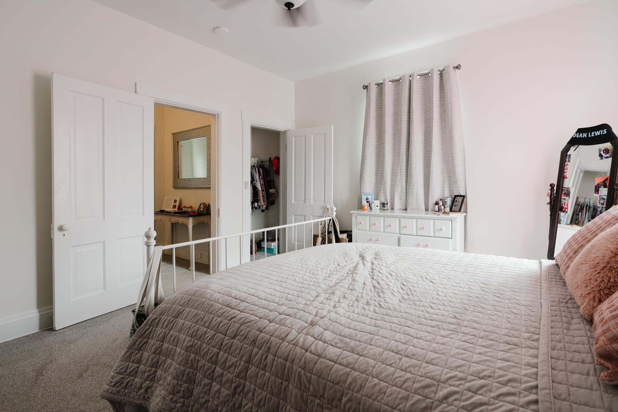 738-740 S 5th Street