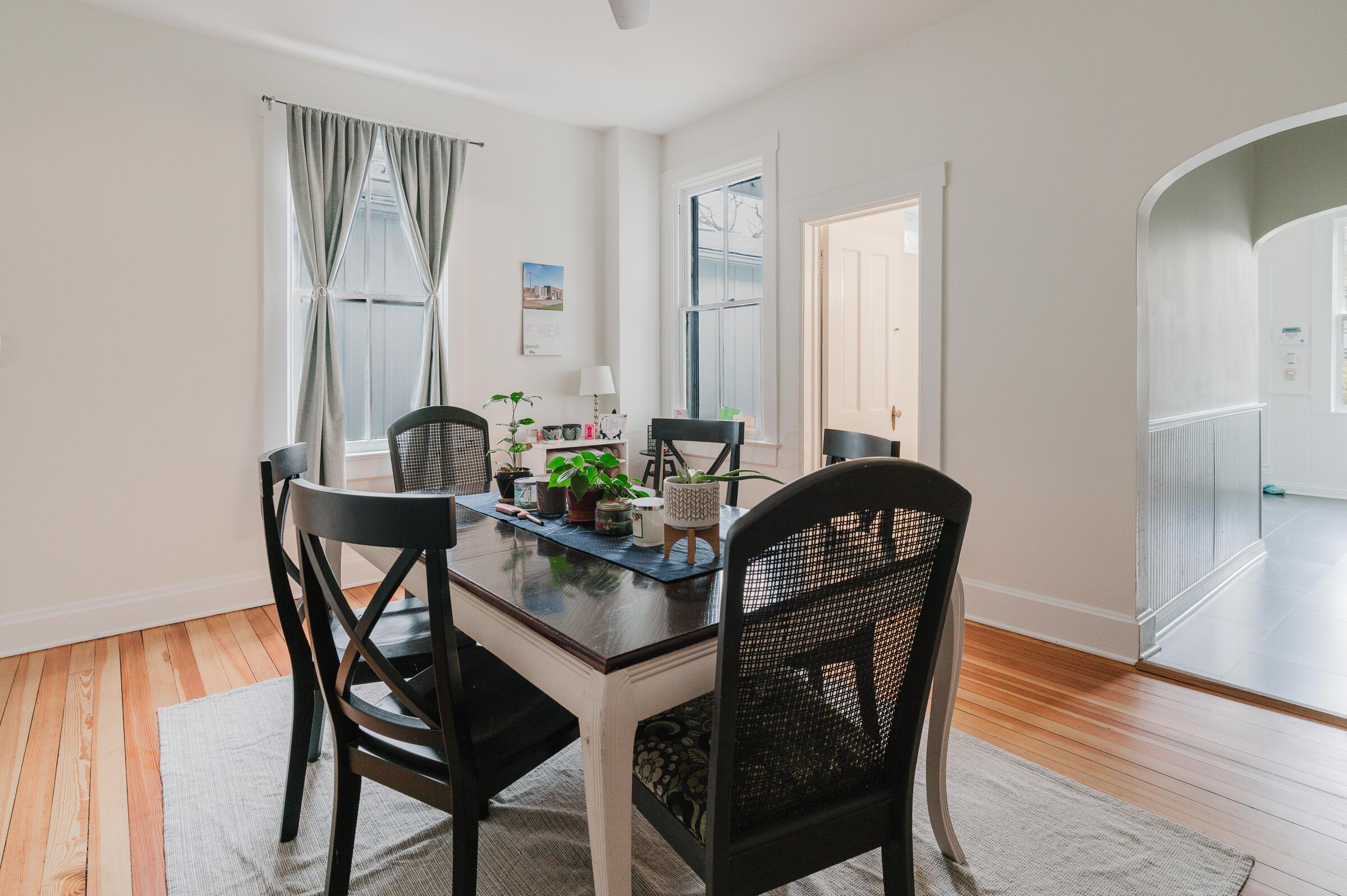 738-740 S 5th Street