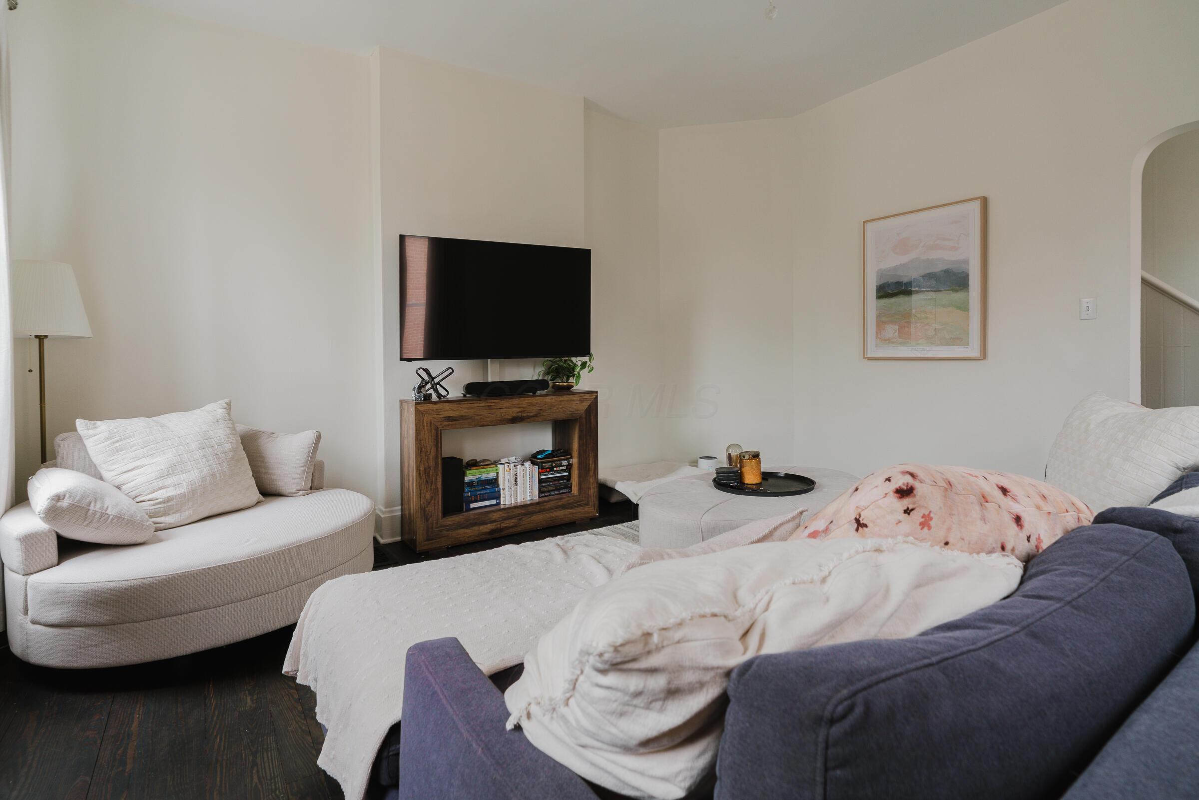 738-740 S 5th Street