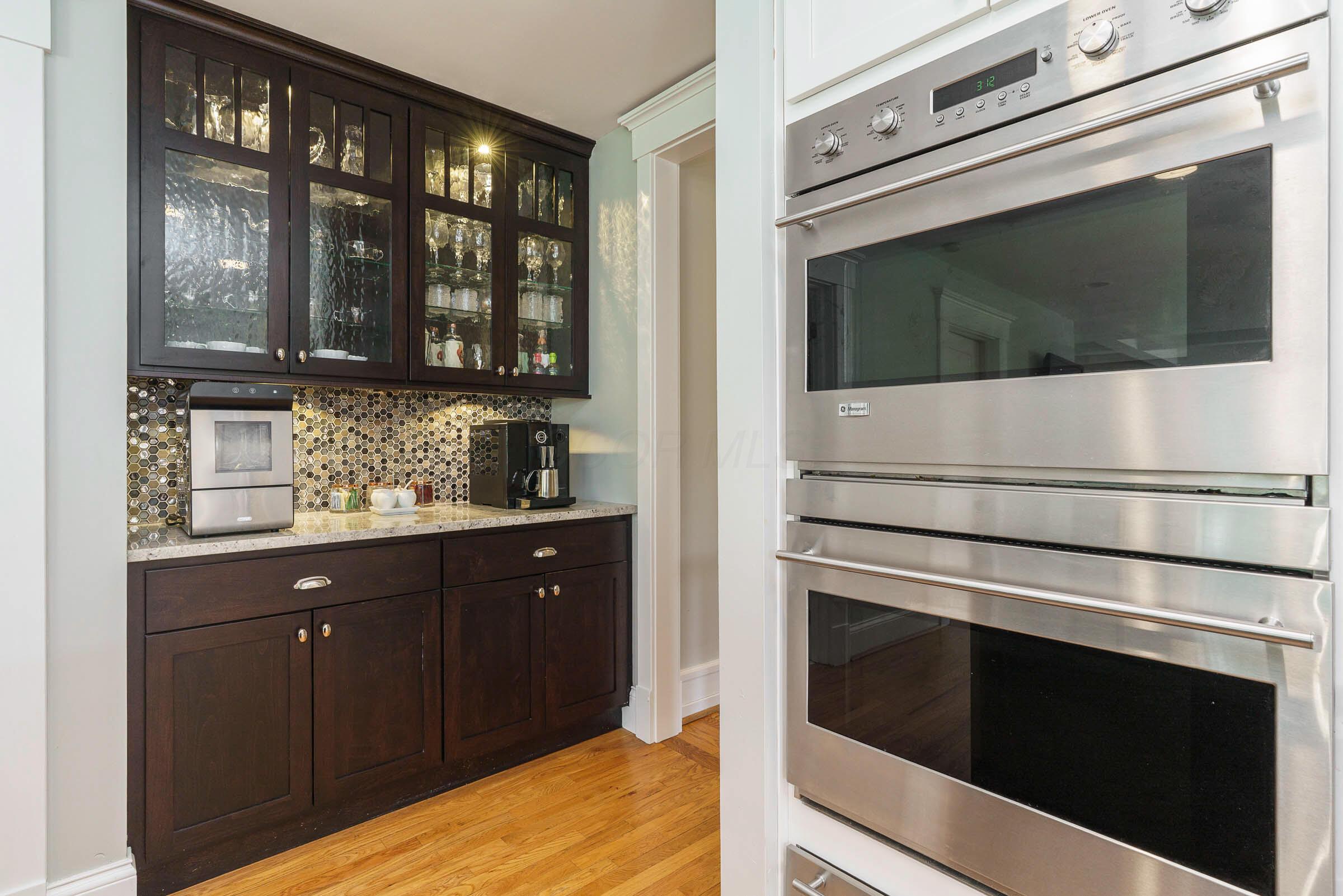 439 S Parkview Avenue