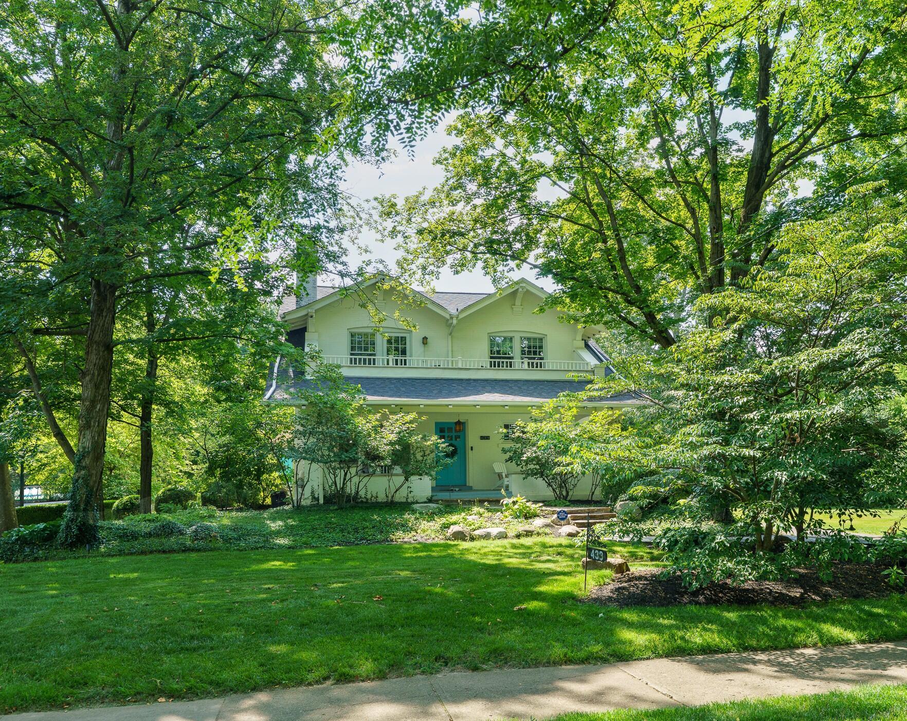 439 S Parkview Avenue