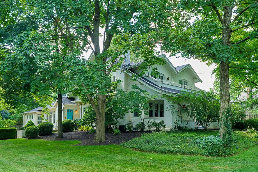 439 S Parkview Avenue