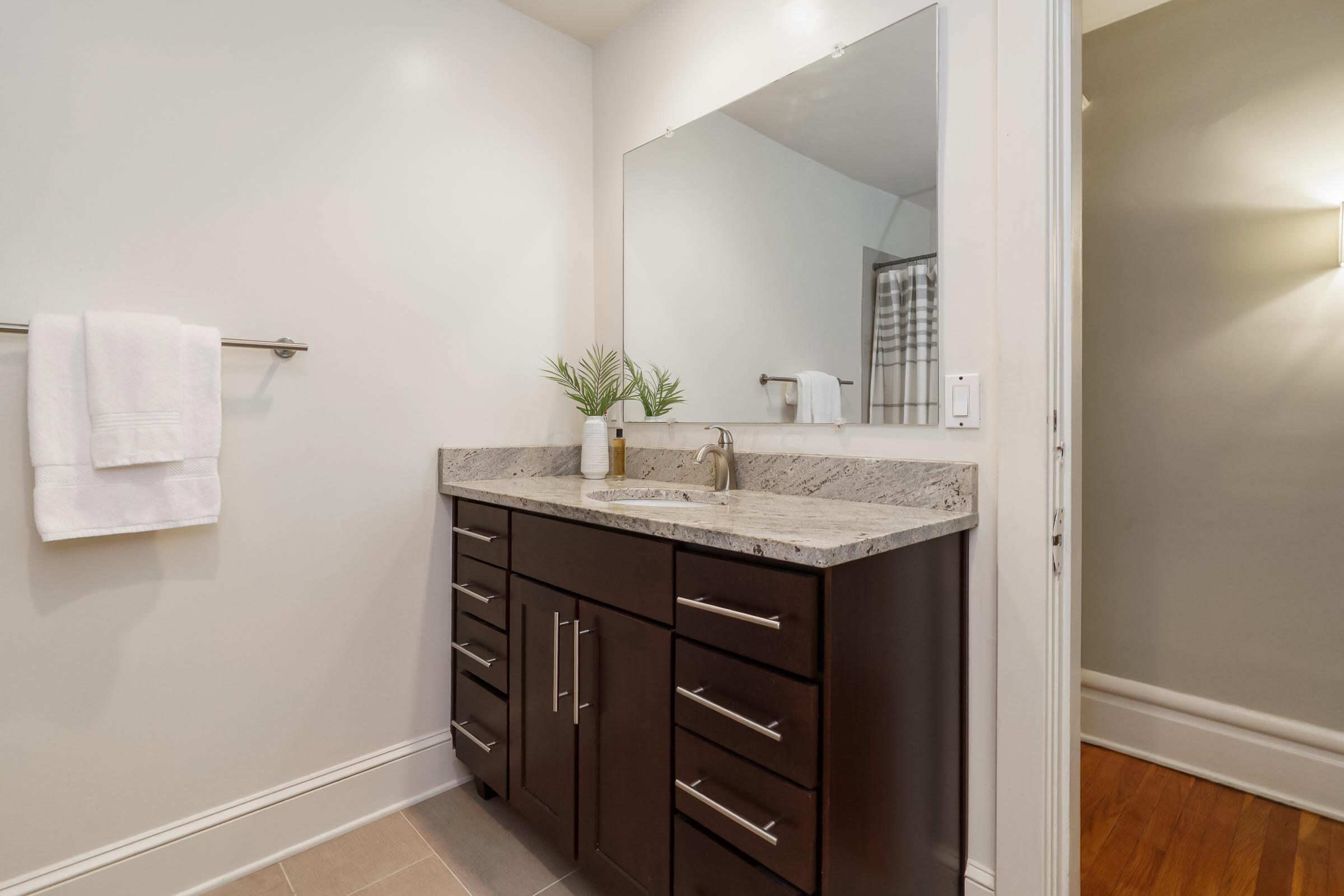 439 S Parkview Avenue