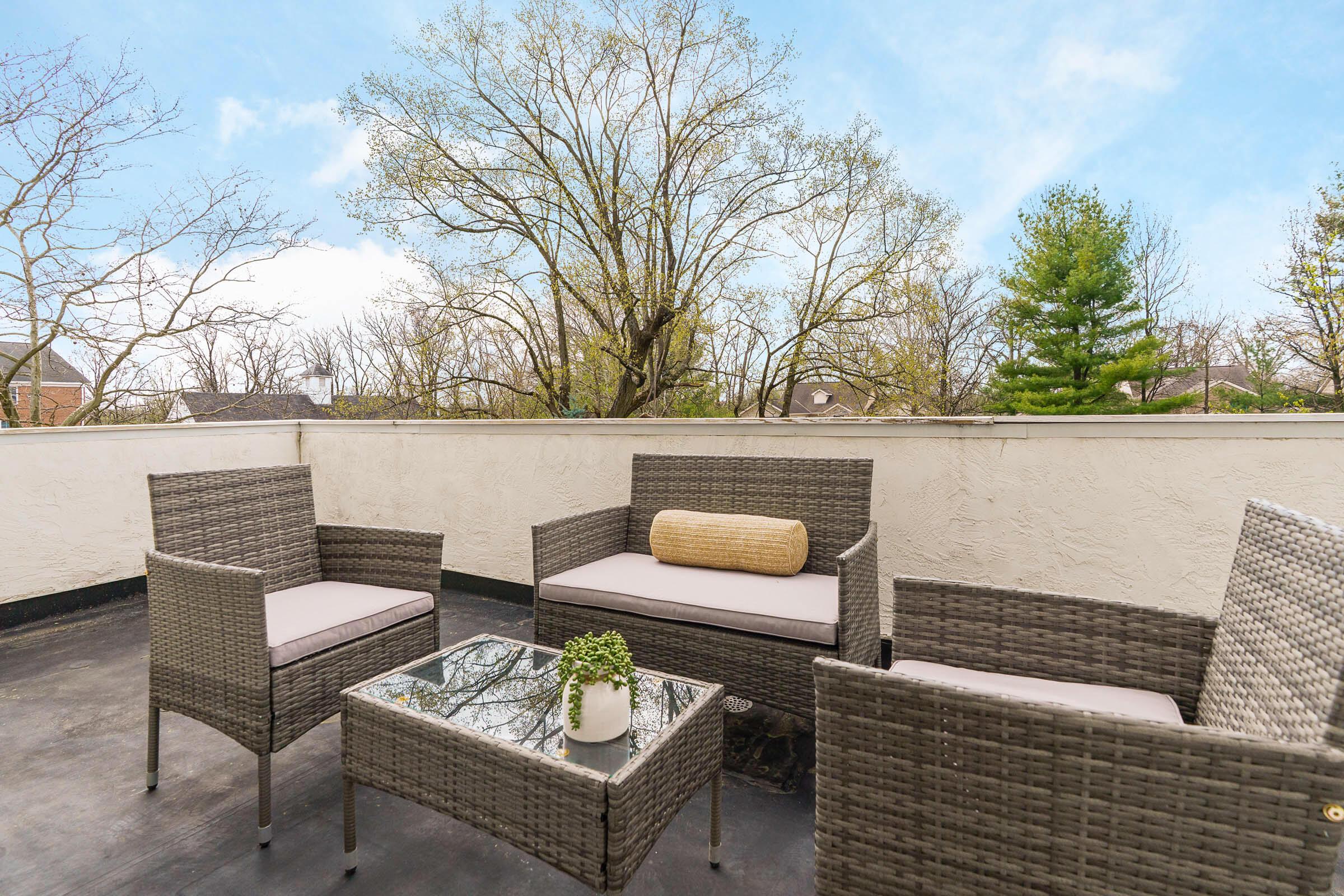 439 S Parkview Avenue