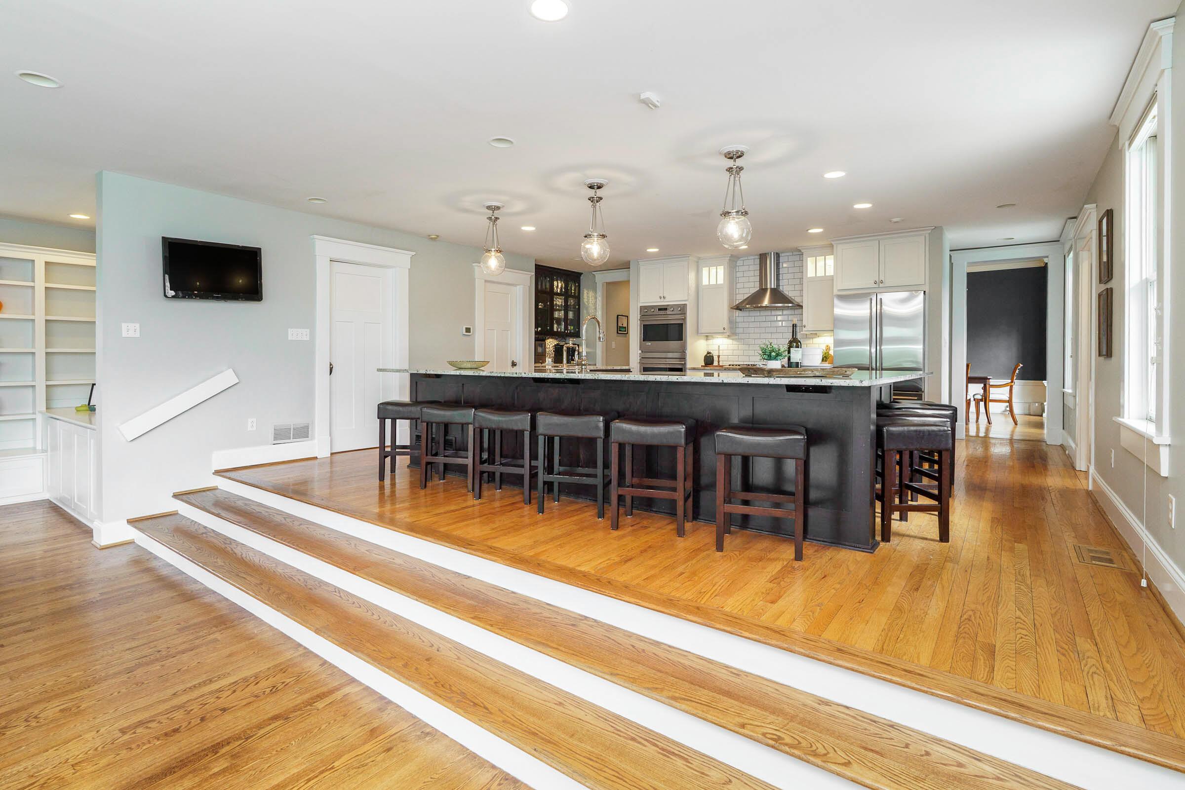 439 S Parkview Avenue