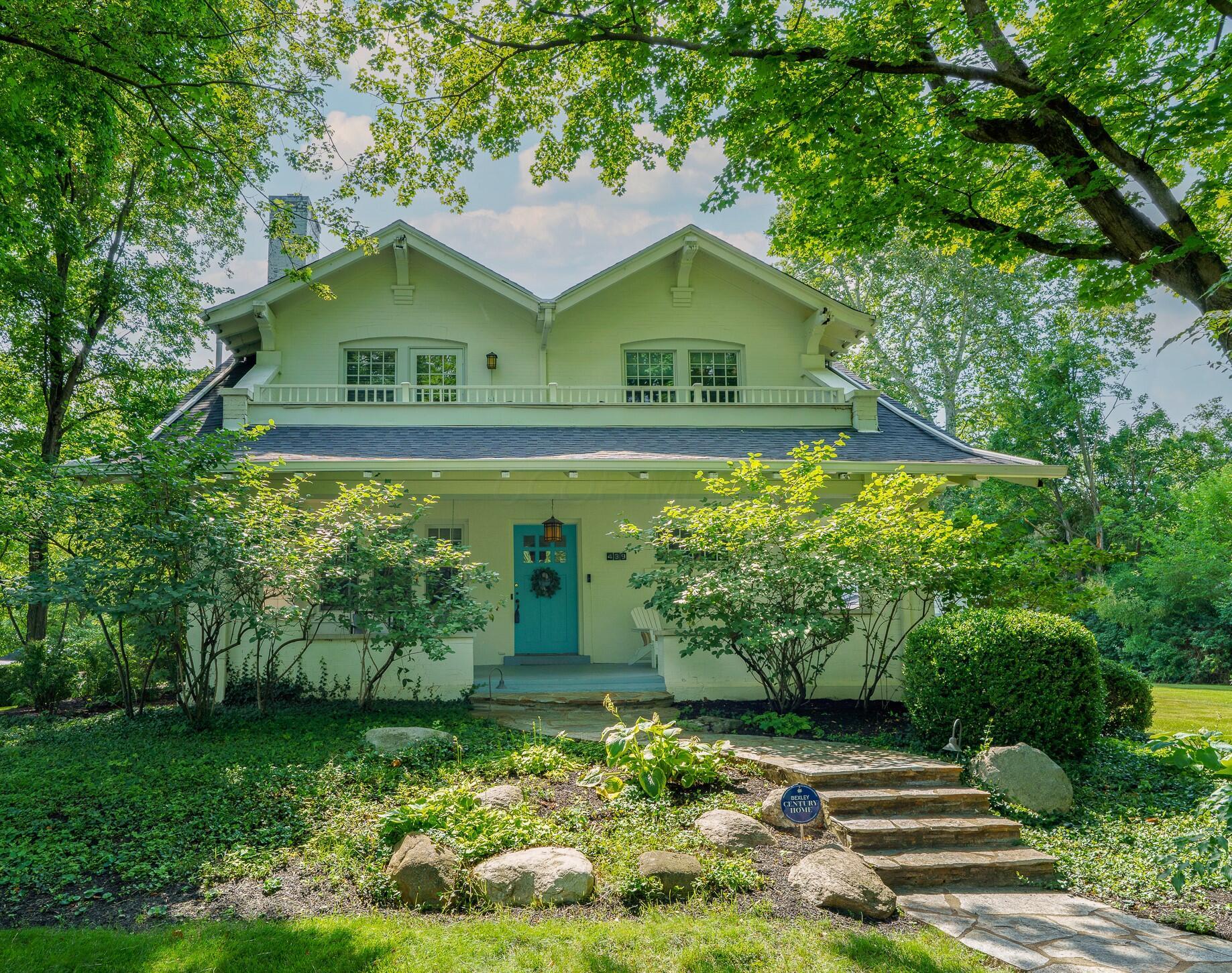 439 S Parkview Avenue