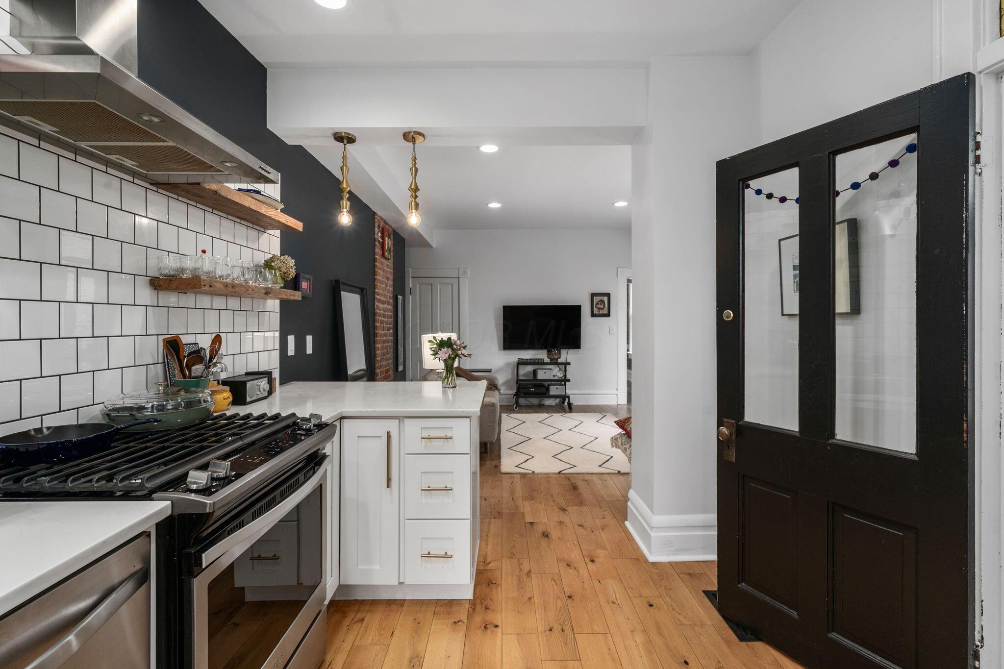 363 E Kossuth Street