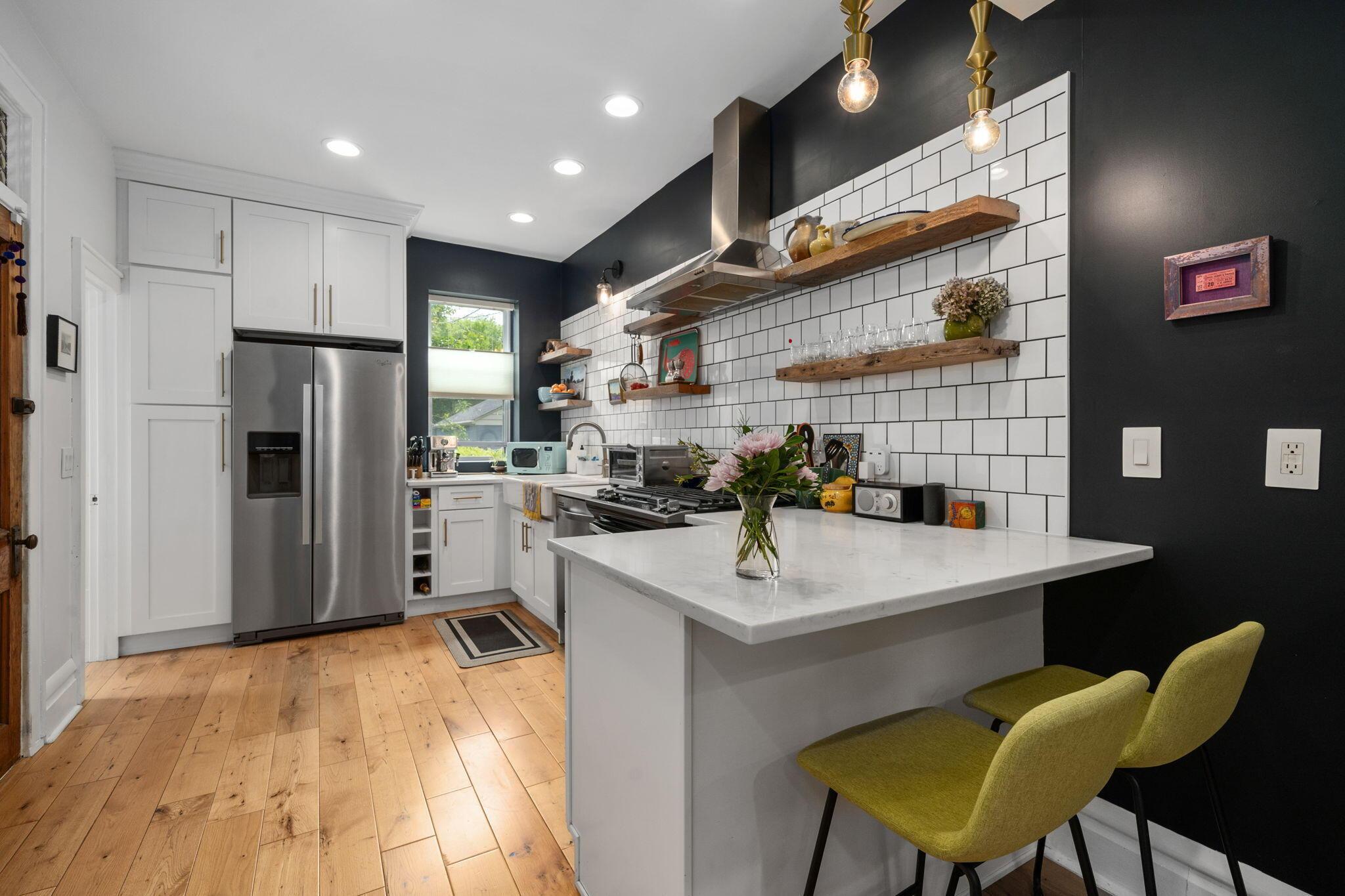 363 E Kossuth Street