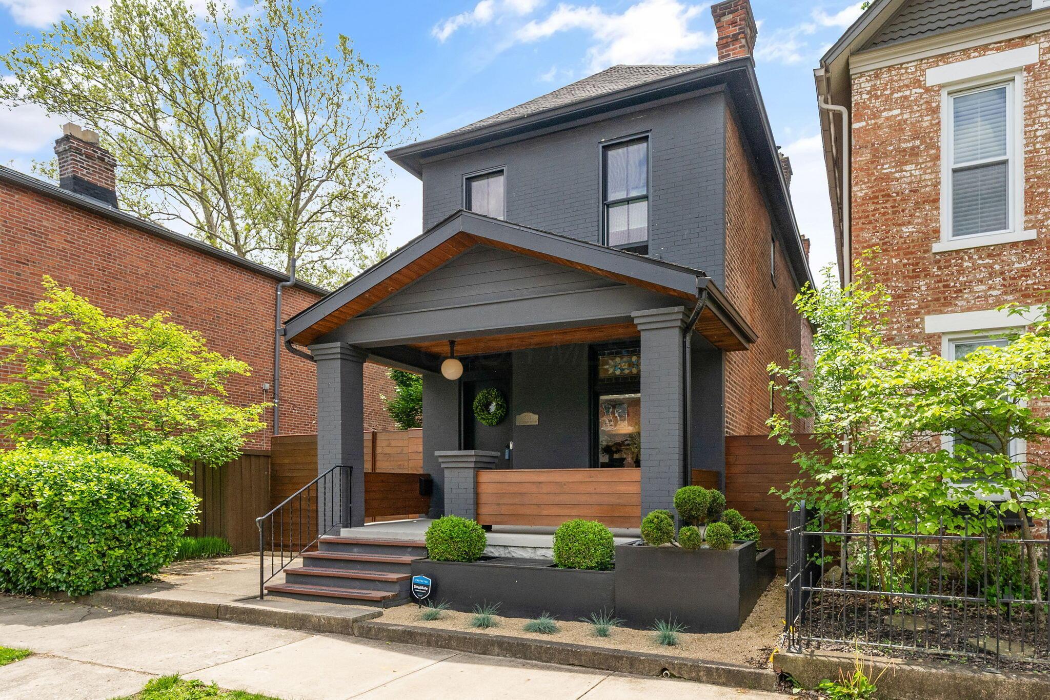 363 E Kossuth Street