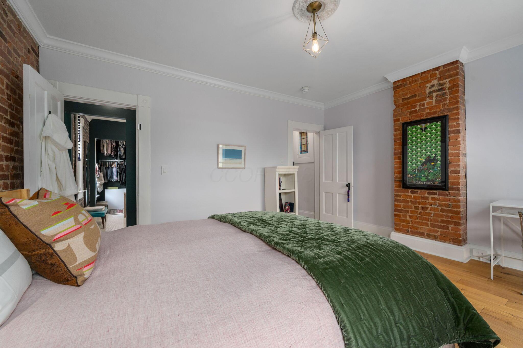 363 E Kossuth Street