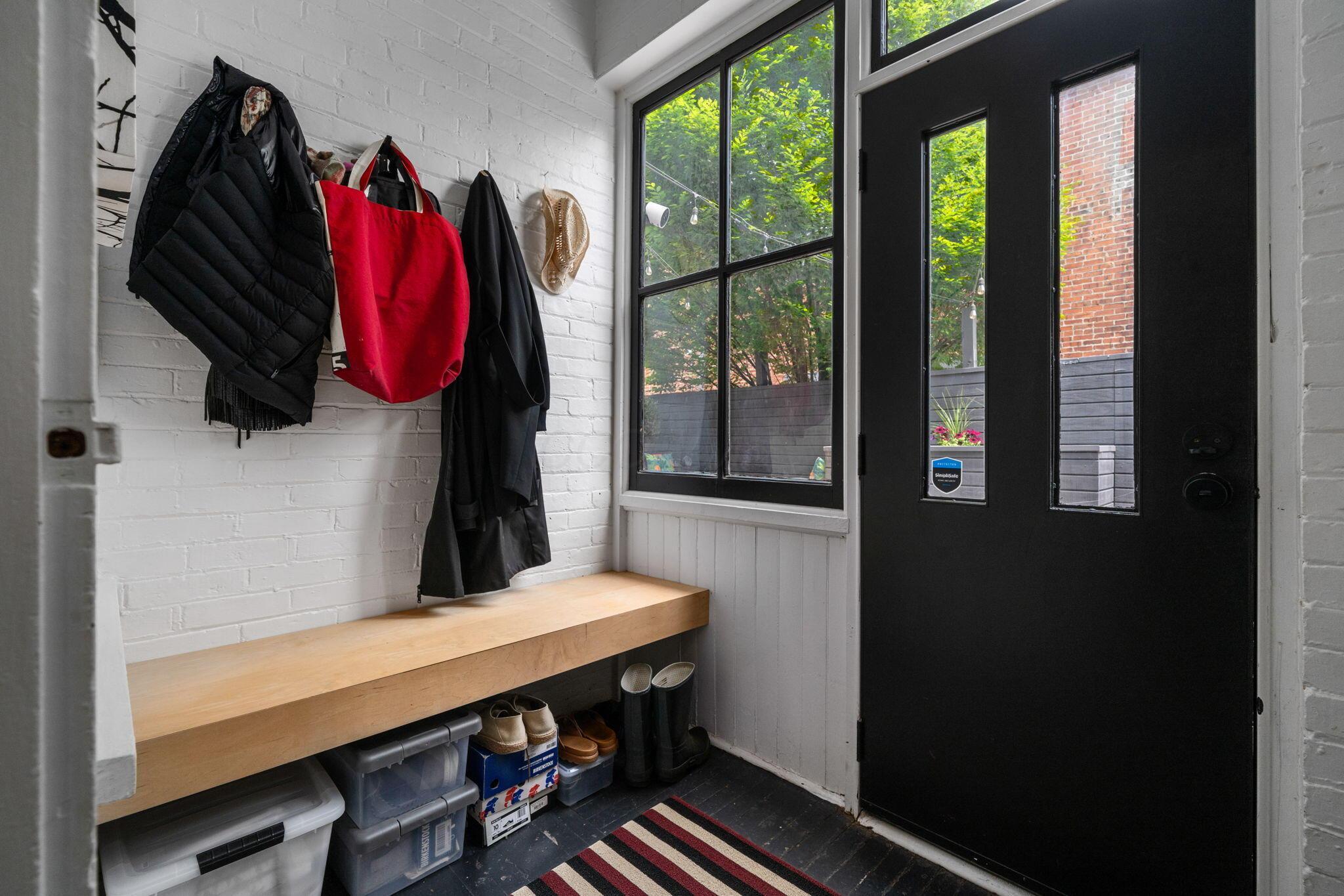 363 E Kossuth Street