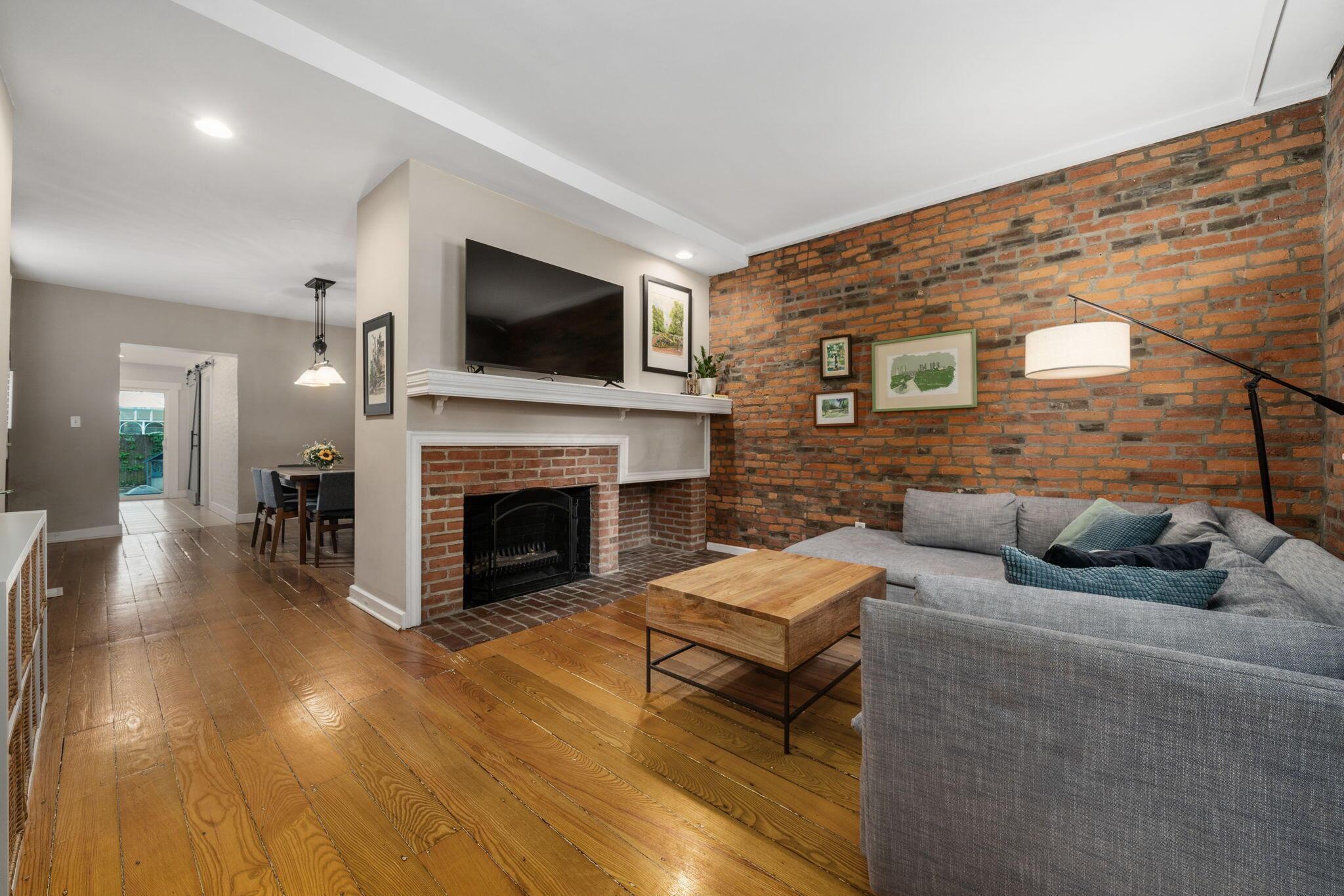 843 City Park Avenue