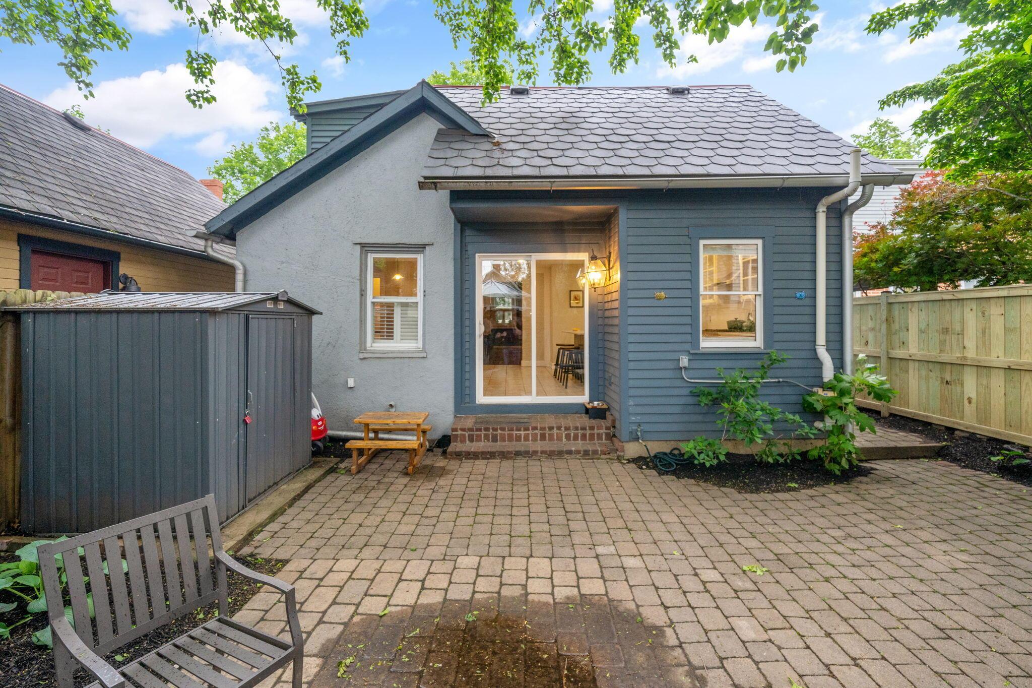 843 City Park Avenue