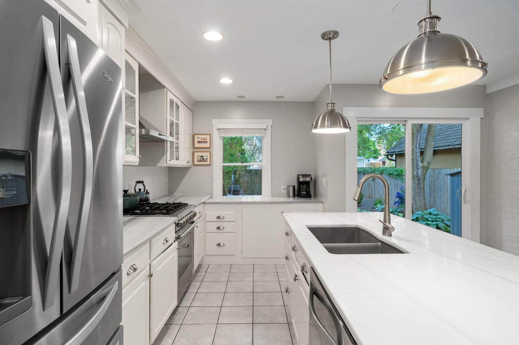 843 City Park Avenue