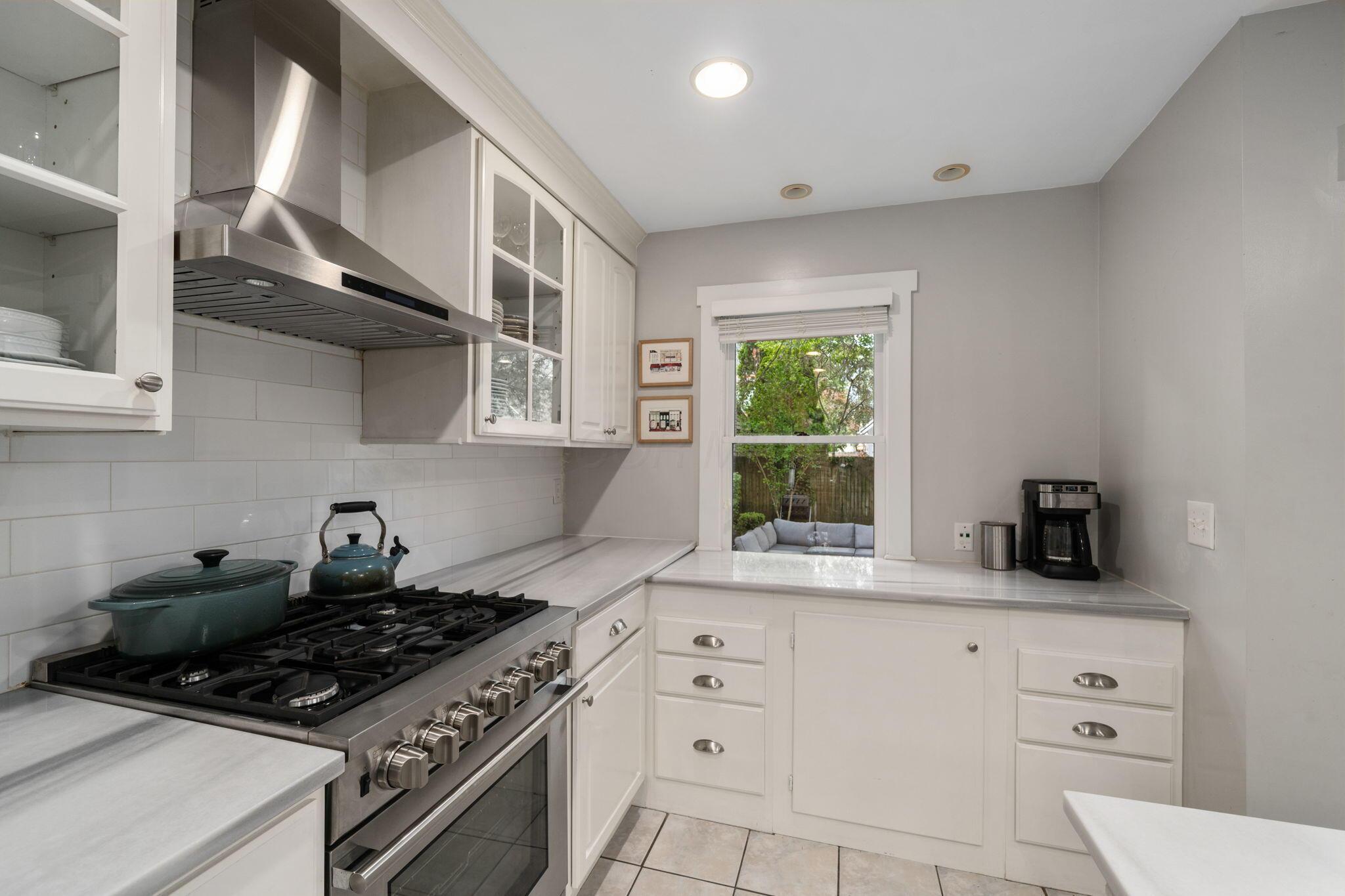 843 City Park Avenue