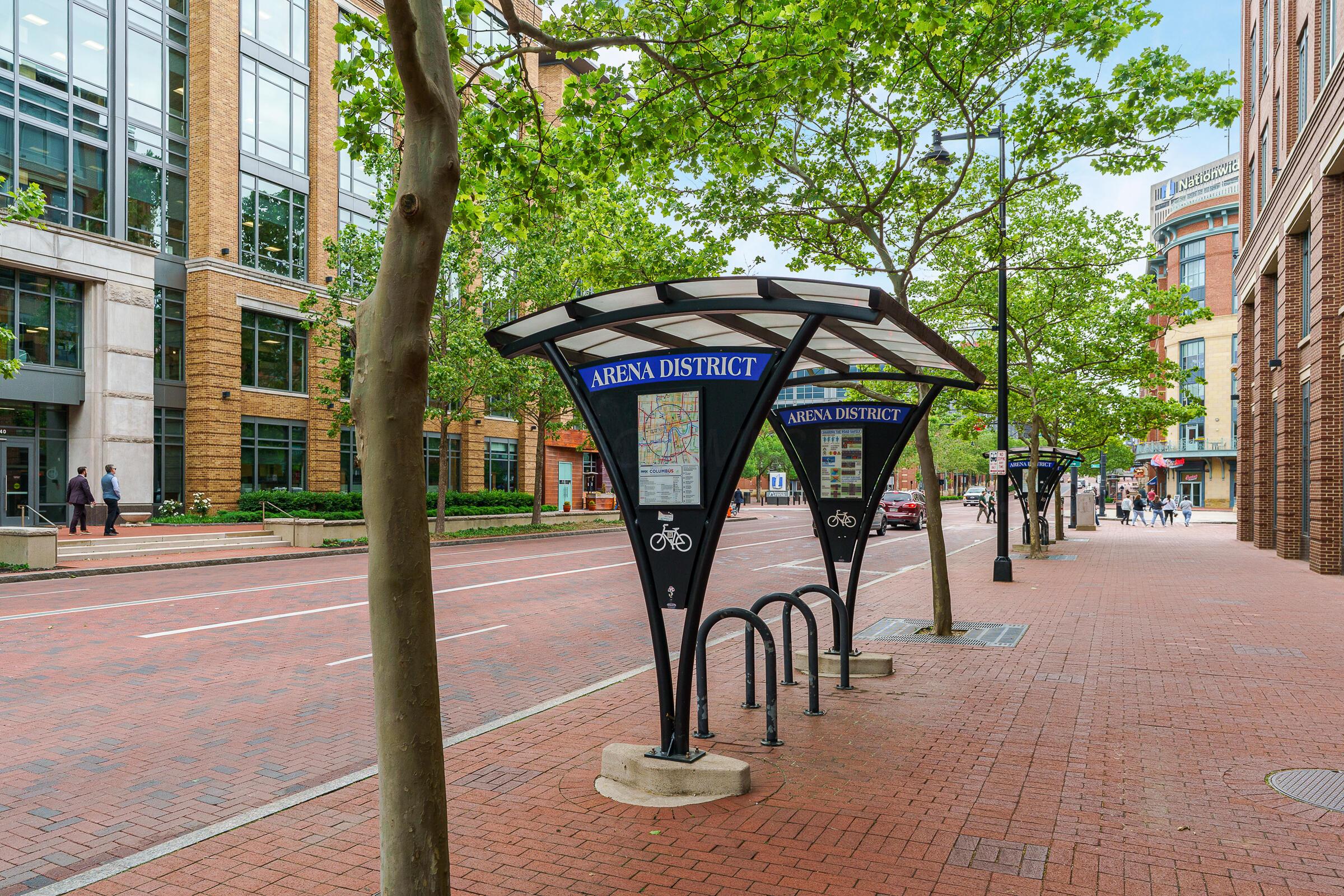 251 Daniel Burnham Square, 703