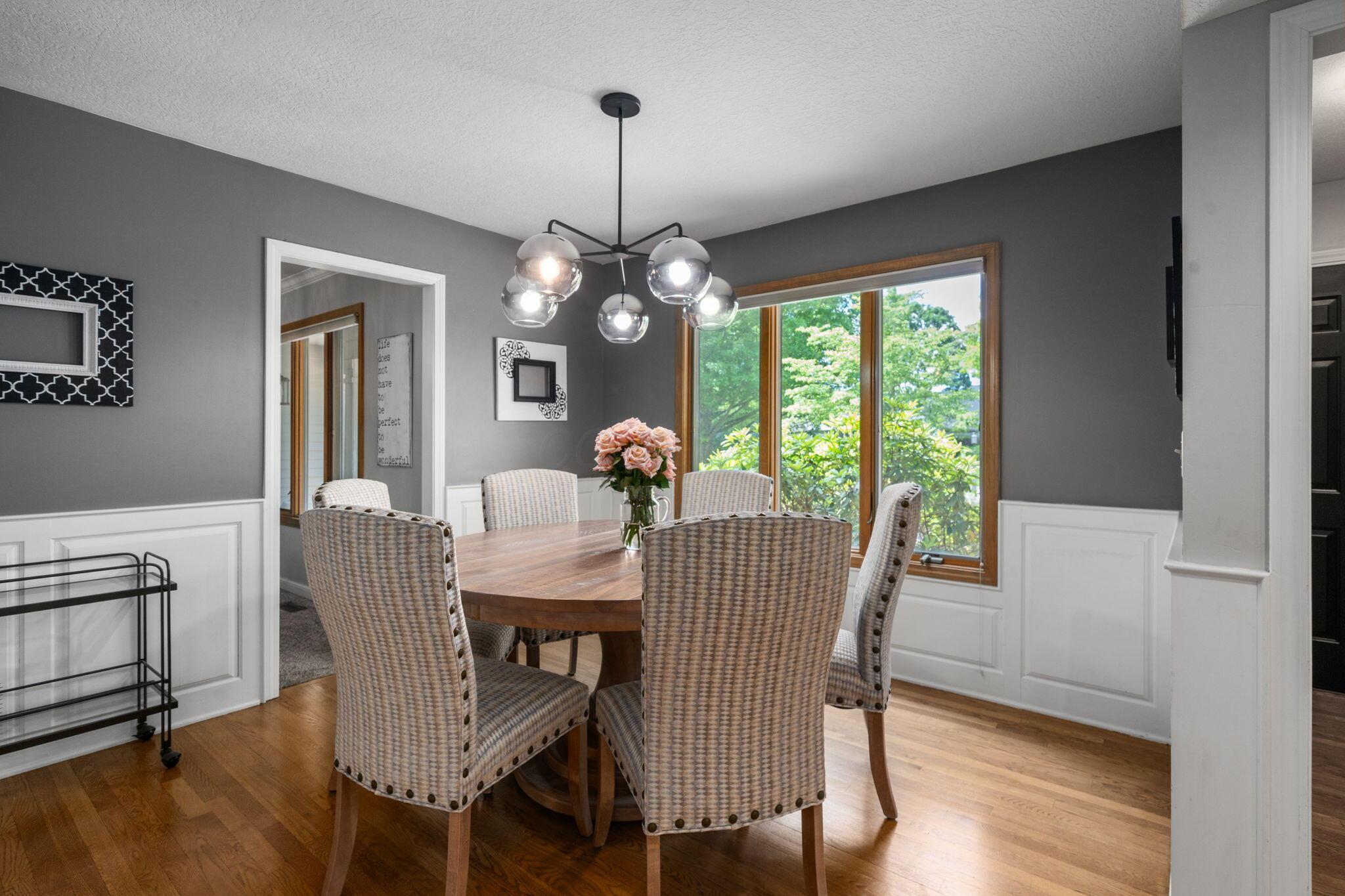 6659 Lakeside Circle E